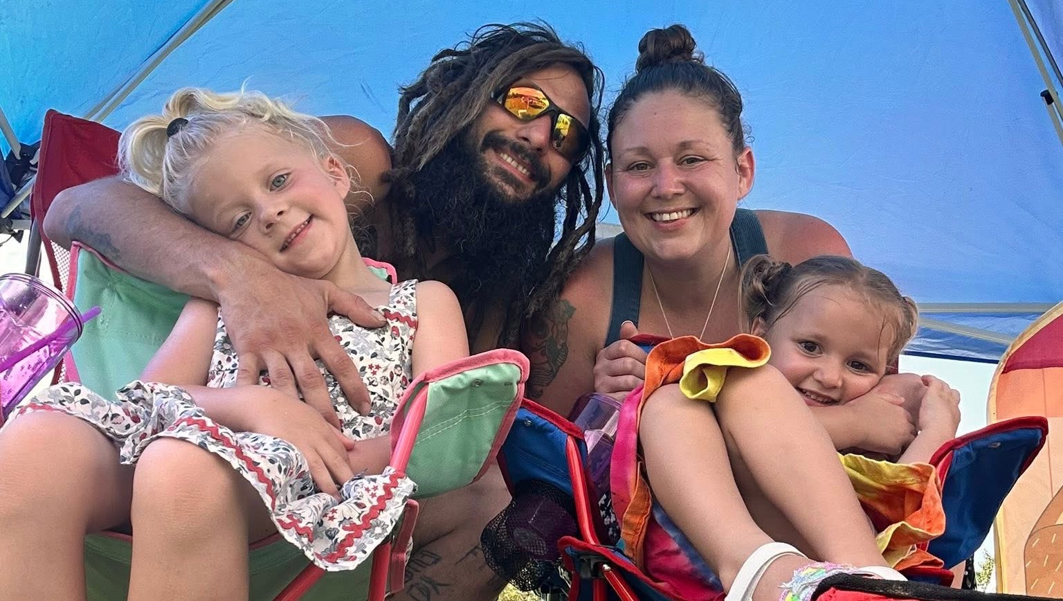 Melissa Crow - Support for Trish and Her Two Daughters