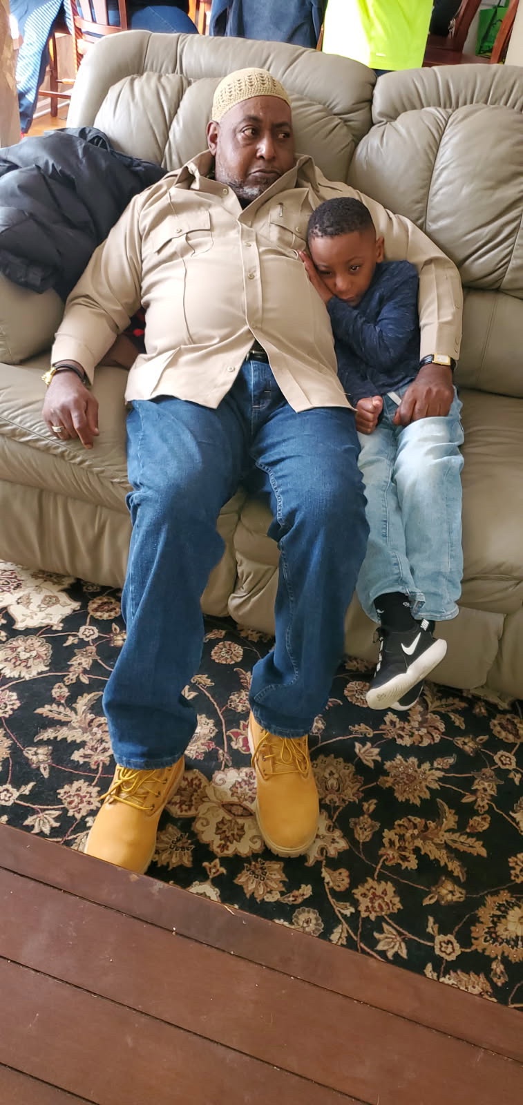 Ahmad Dewberry  Help me bring my father home and give him farewell gofundme donation