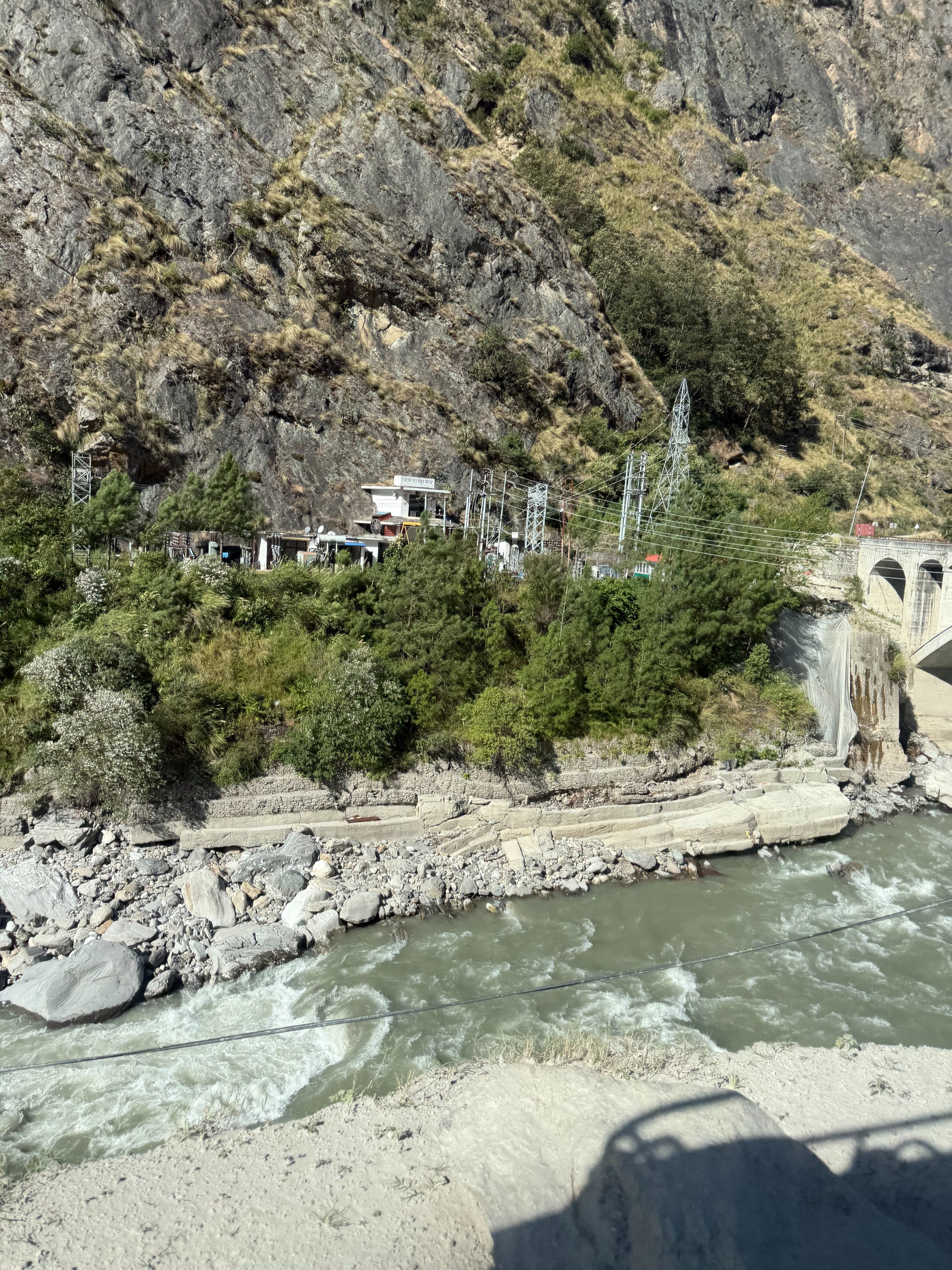 Nepal- Tibet Floods: Help a Mountain Guide's Wife & Children campaign photo, 5 of 8