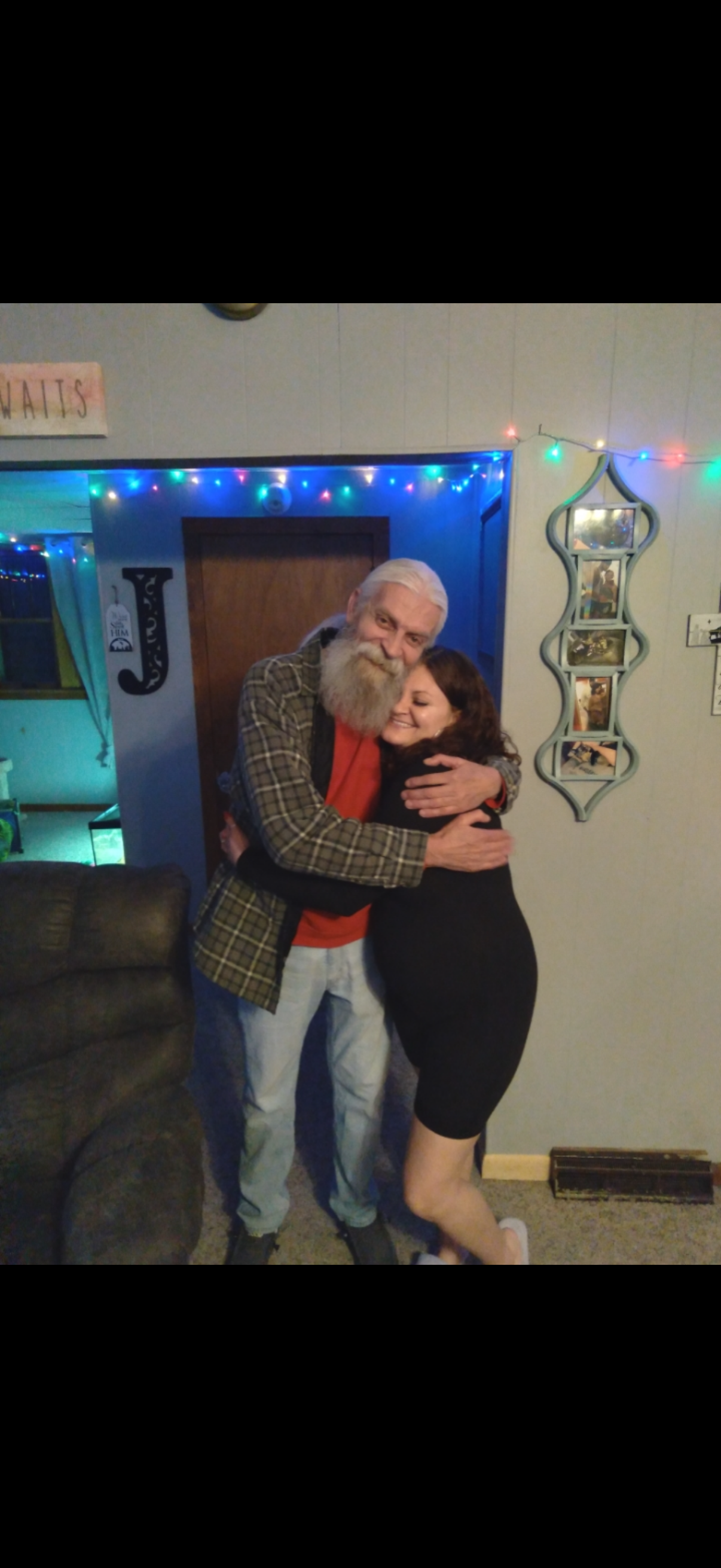 Haley Jones Honoring Brad Jones With a Beautiful Farewell Service gofundme donation