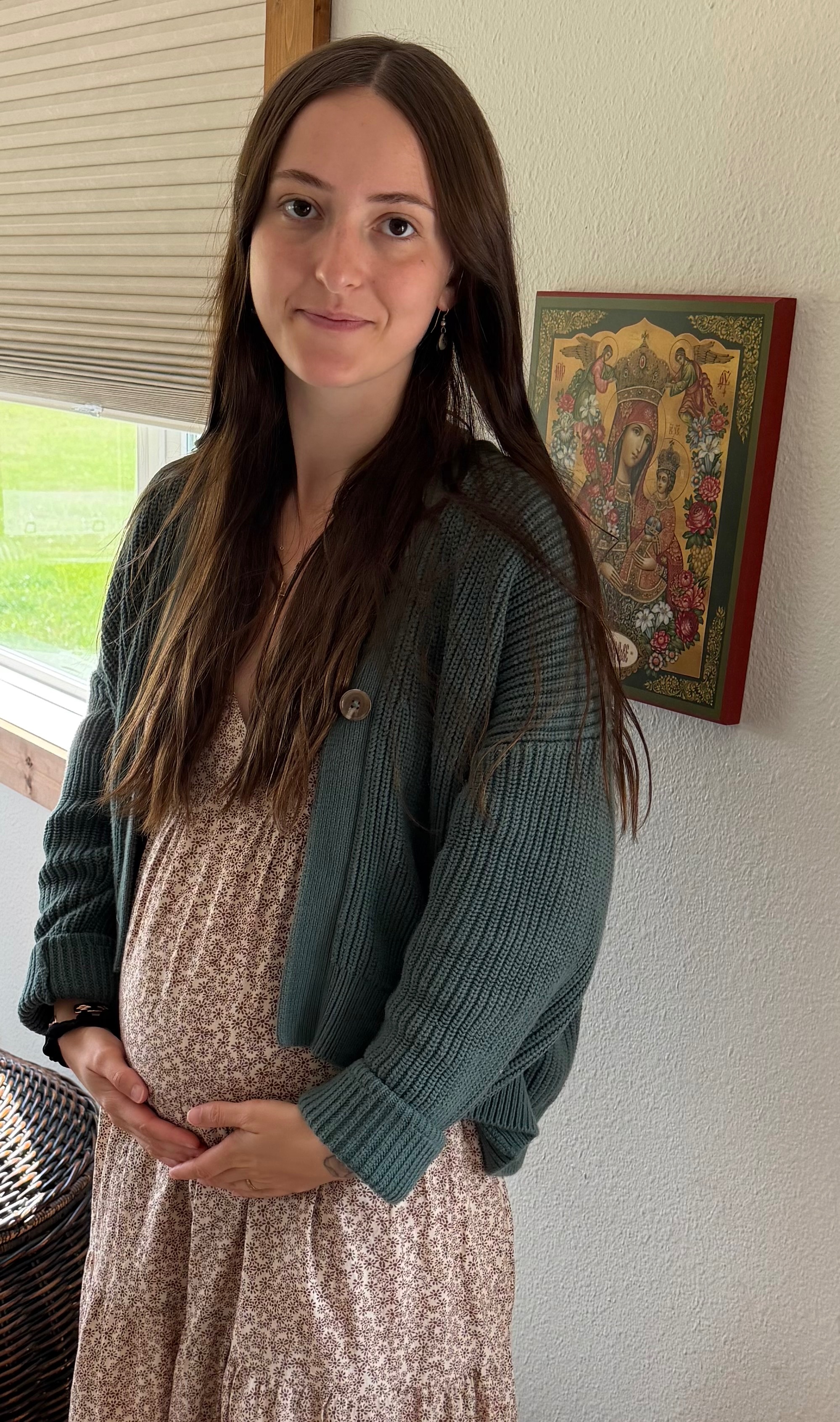 Katherine Glazier  Support for Maerwynn’s Burial Expenses gofundme donation