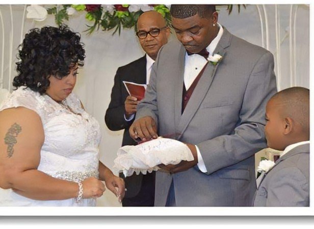 Kinesha Brown  Support Kinesha Brown and Family gofundme donation