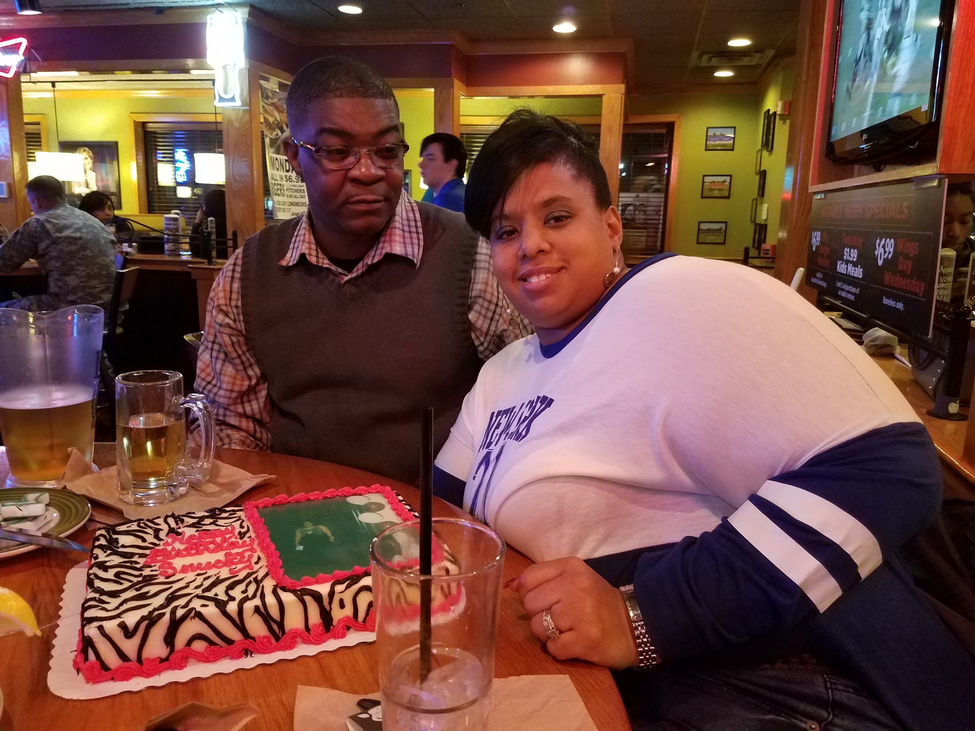 Kinesha Brown  Support Kinesha Brown and Family gofundme donation