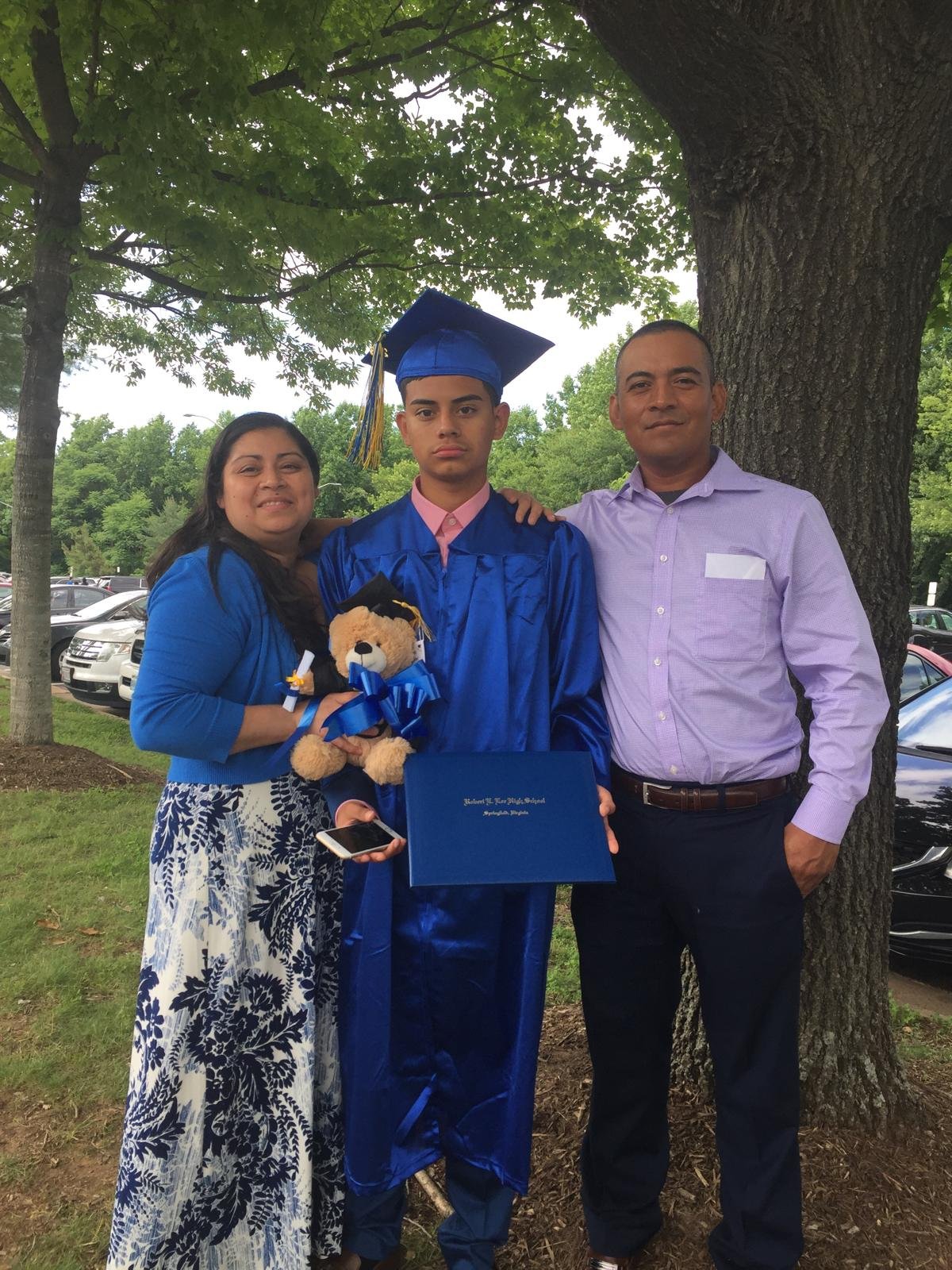 Henry Caravantes  Support Jeacson’s Family and Memory gofundme donation