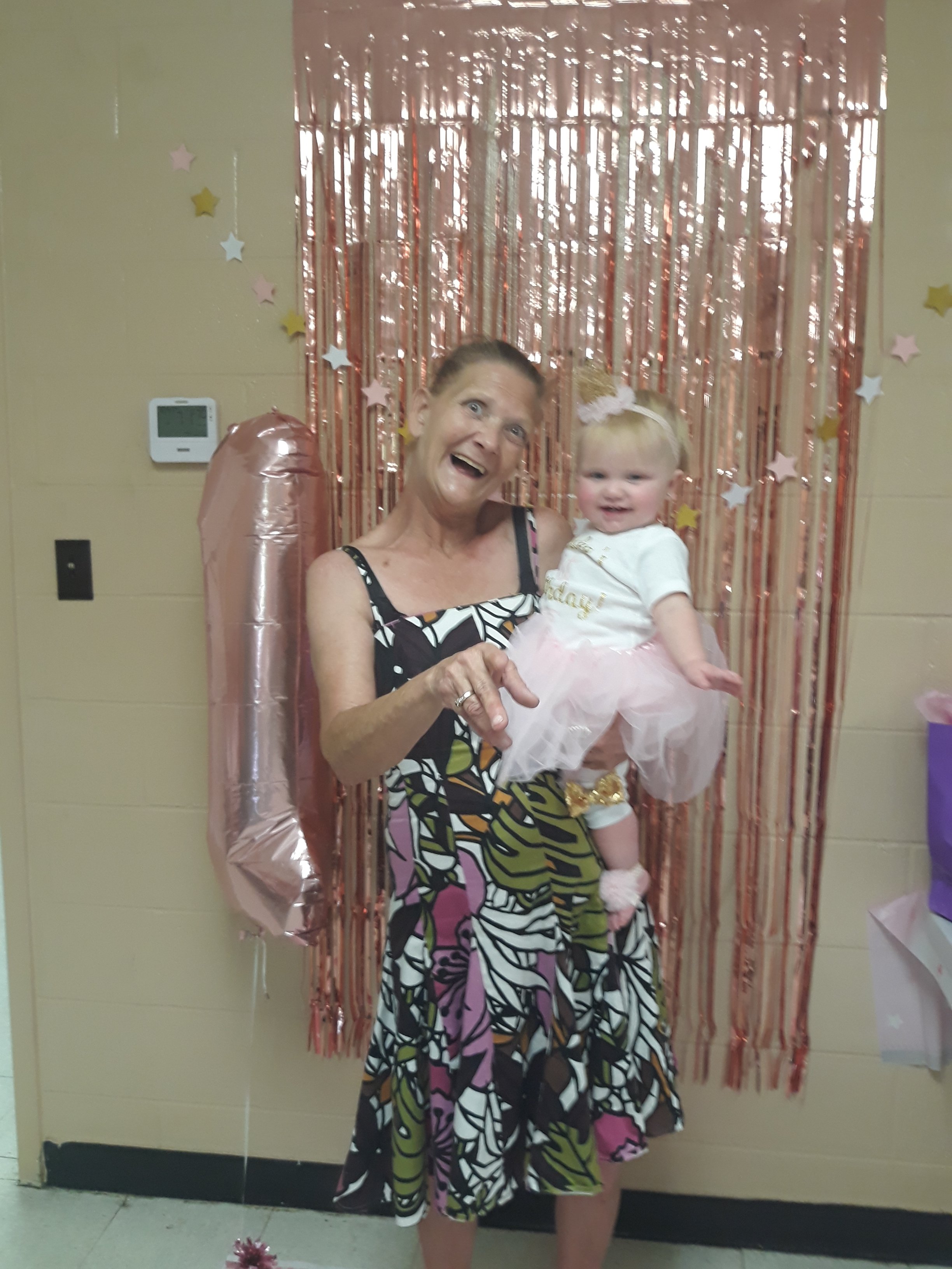 Renea Capps  Help With My Mother’s Funeral Expenses gofundme donation