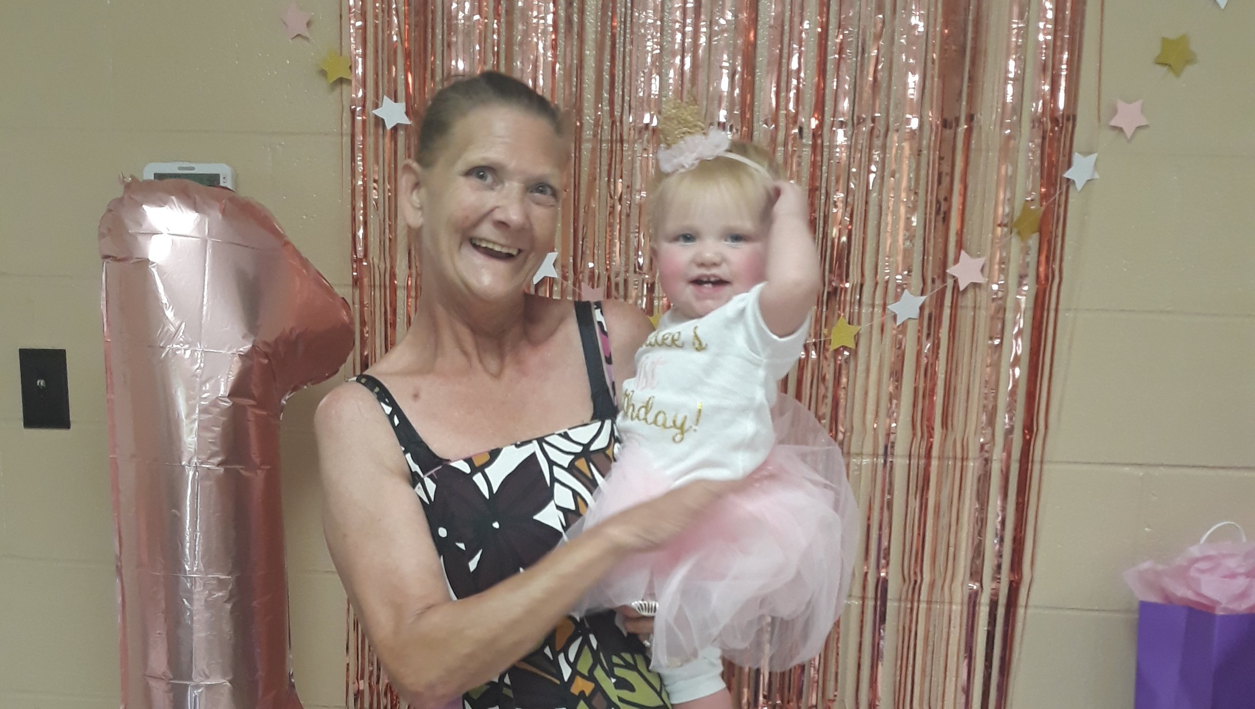 Renea Capps - Help With My Mother’s Funeral Expenses