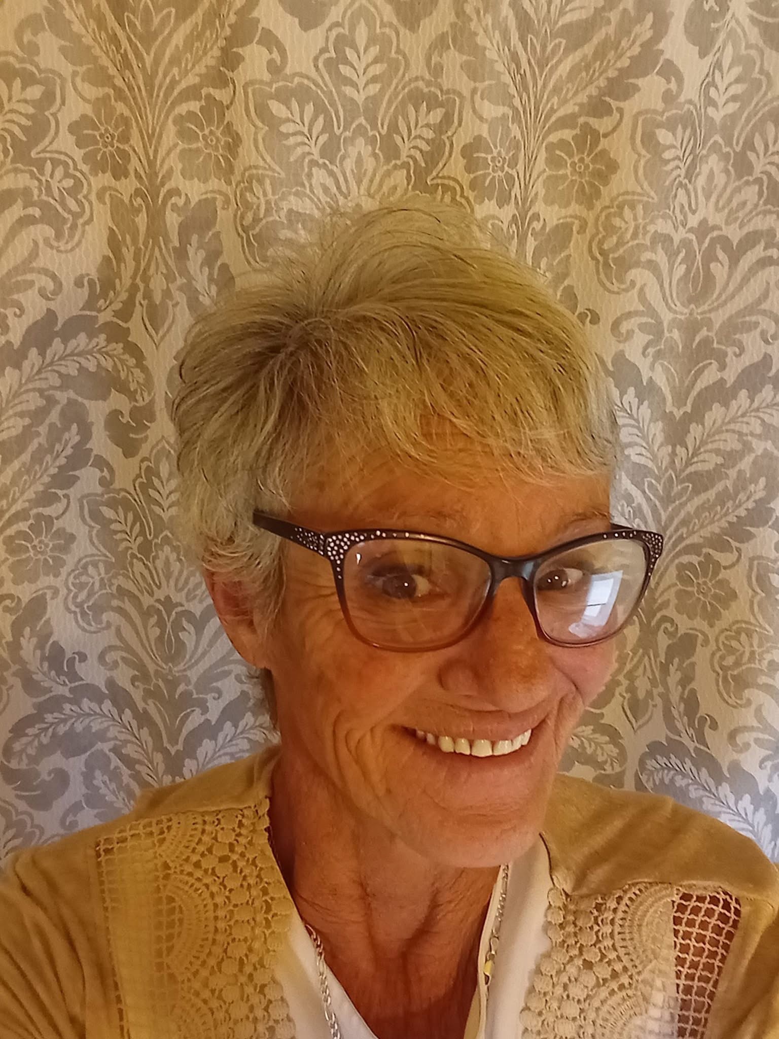 Karyn Lassey  Travel to Be With Mary in Parump During Her Loss gofundme donation