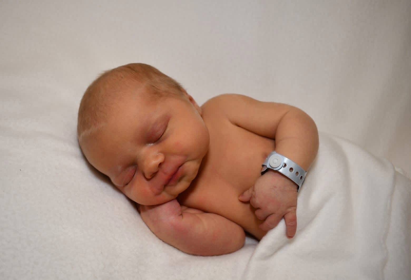 Sam Bailey Honoring the life of baby Waylon Reed Alexander gofundme donation