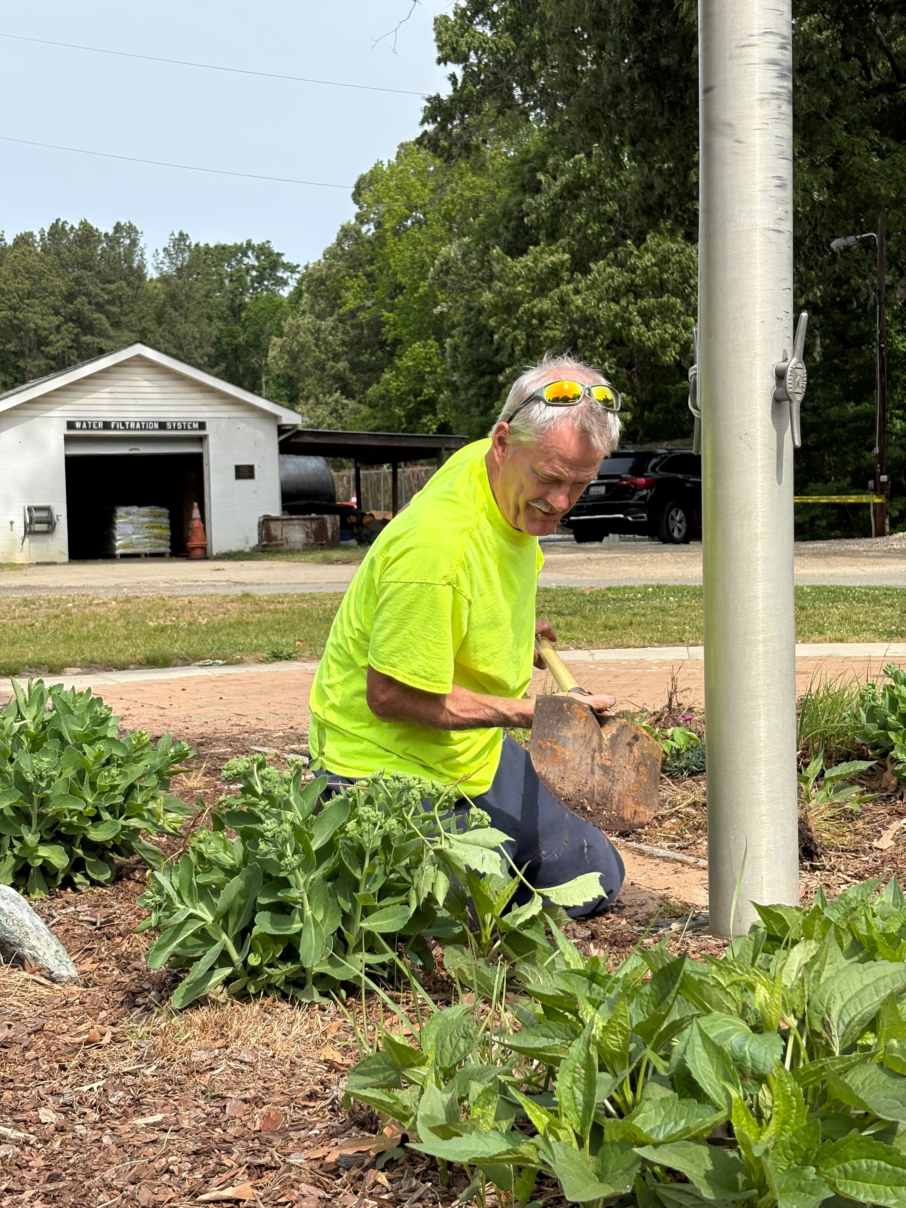 Help Doug Replace His Stolen Lawnmower campaign photo, 2 of 4
