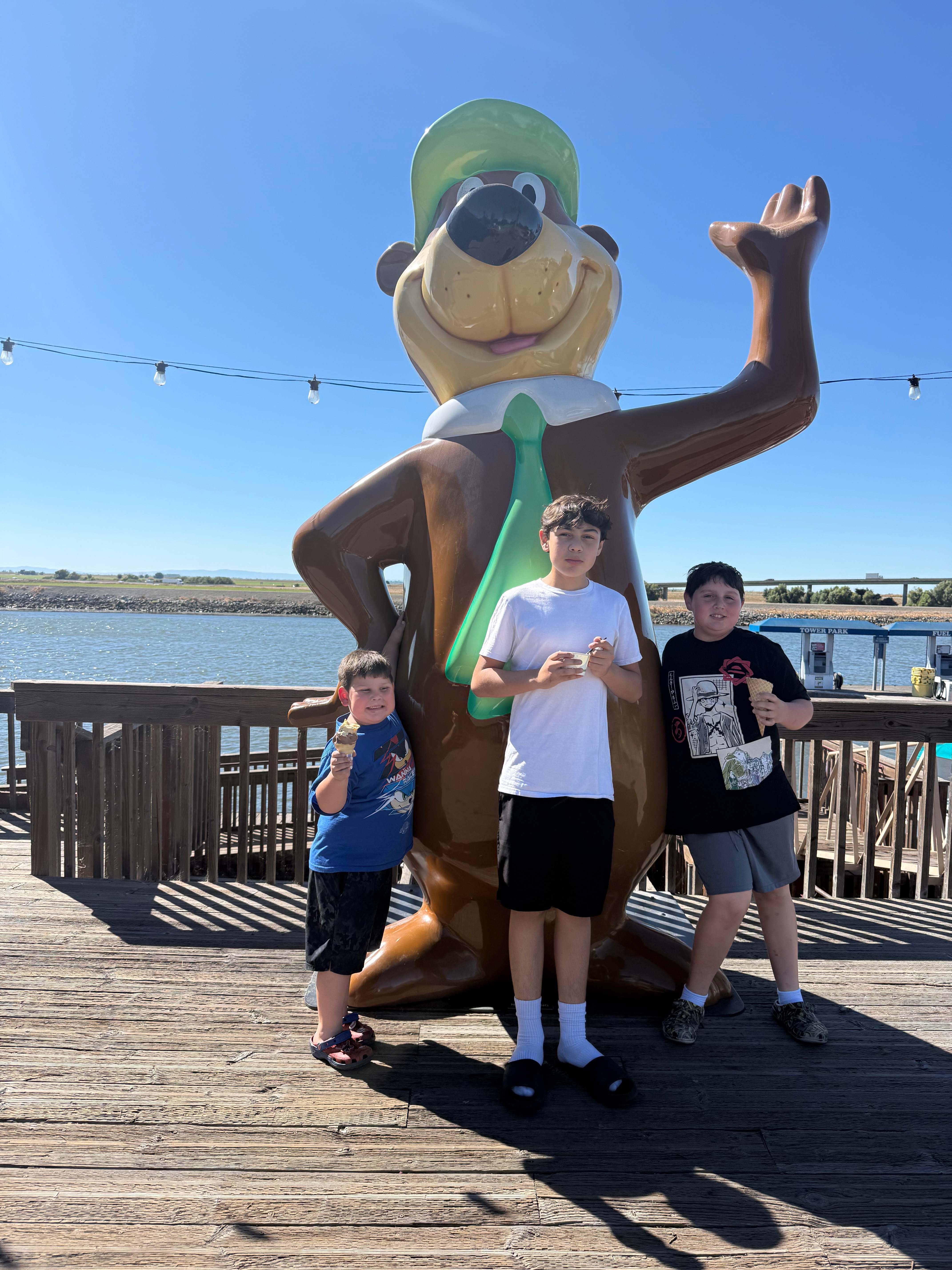 Help Ronnie Reach the Youth Shrine Bowl 2026! campaign photo, 2 of 7
