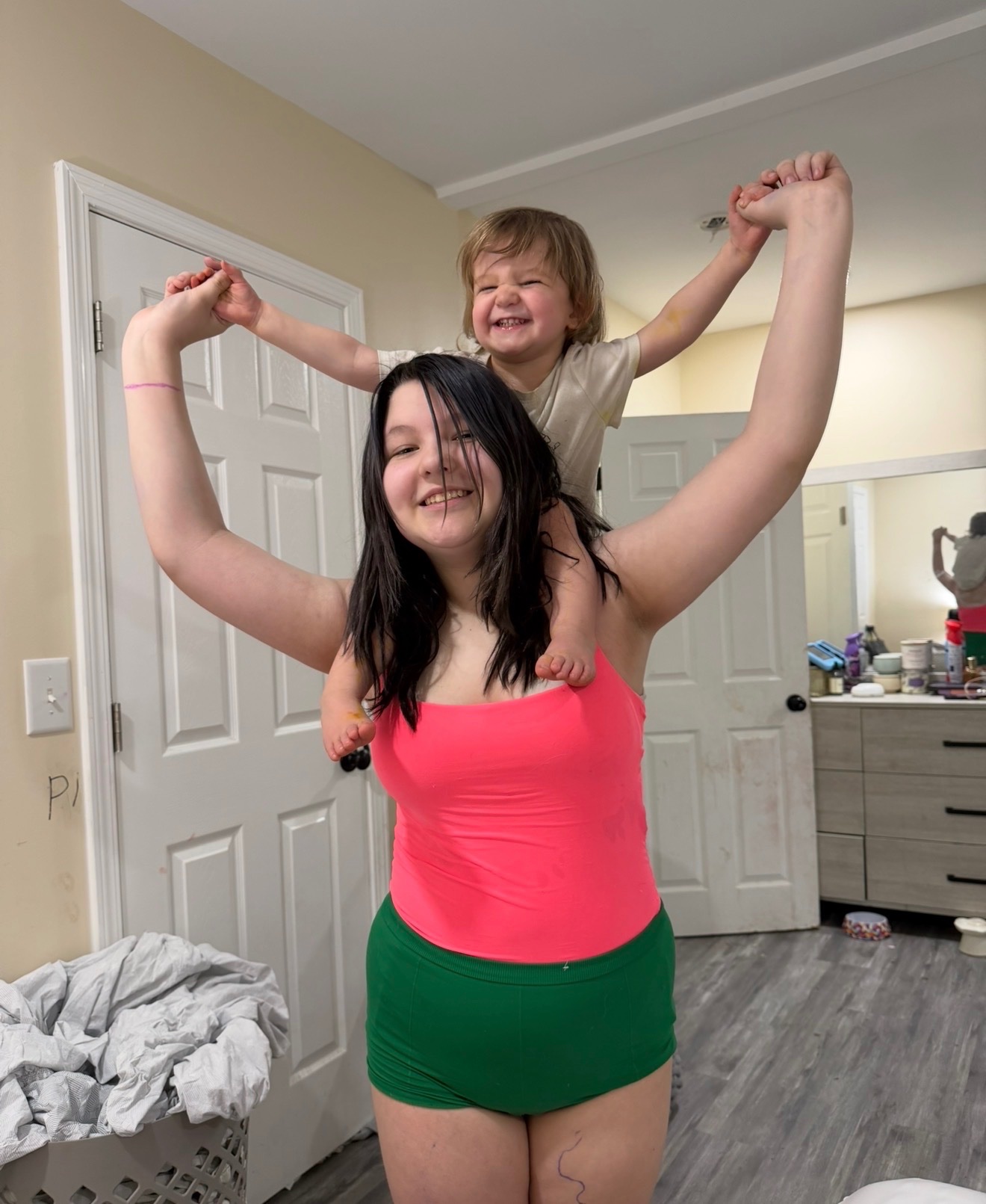 Help Hannah Pay Rent After Azlynn’s Crisis campaign photo, 7 of 8