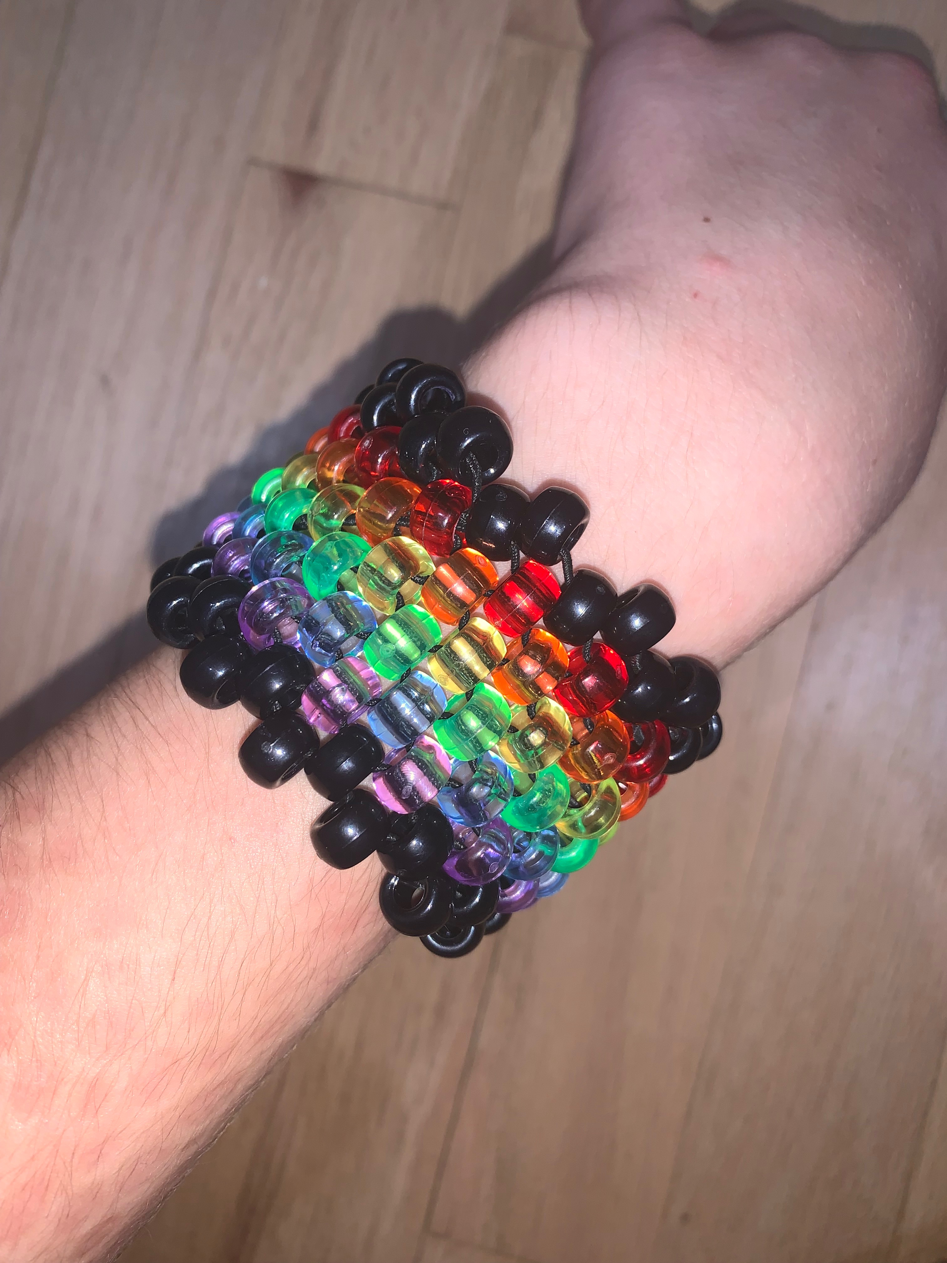 Foto de la recaudación de fondos From Bags to Bracelets, This 12-Year-Old Creates, 4 de 5
