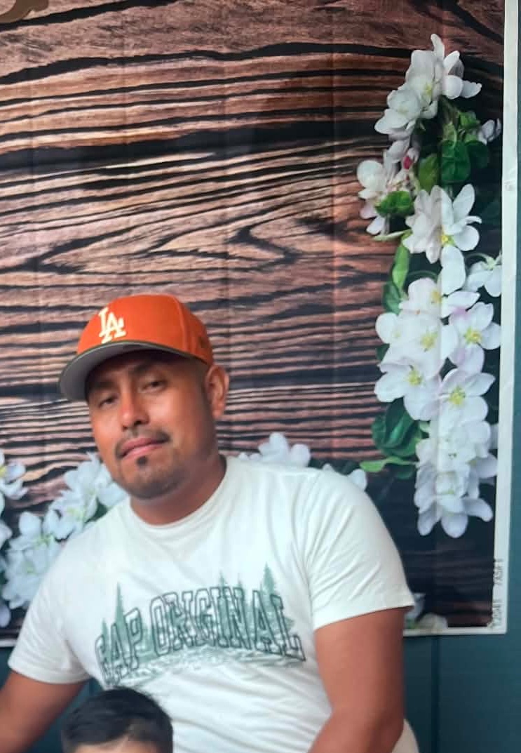 5 Hombres Detenidos por ICE: Ayudemos a Sus Familias campaign photo, 4 of 8