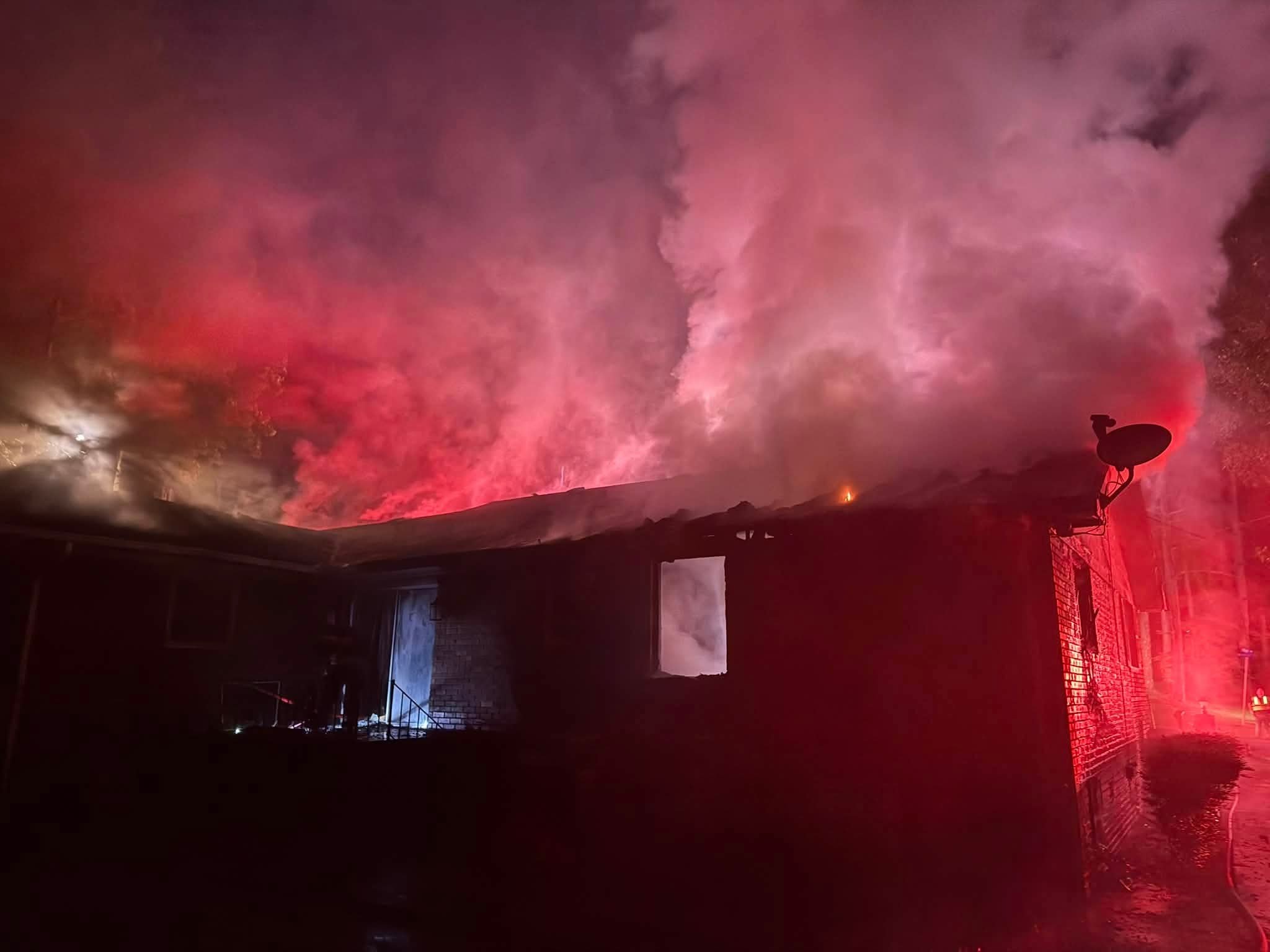 Support Calvin and Roblyn After House Fire campaign photo, 2 of 5
