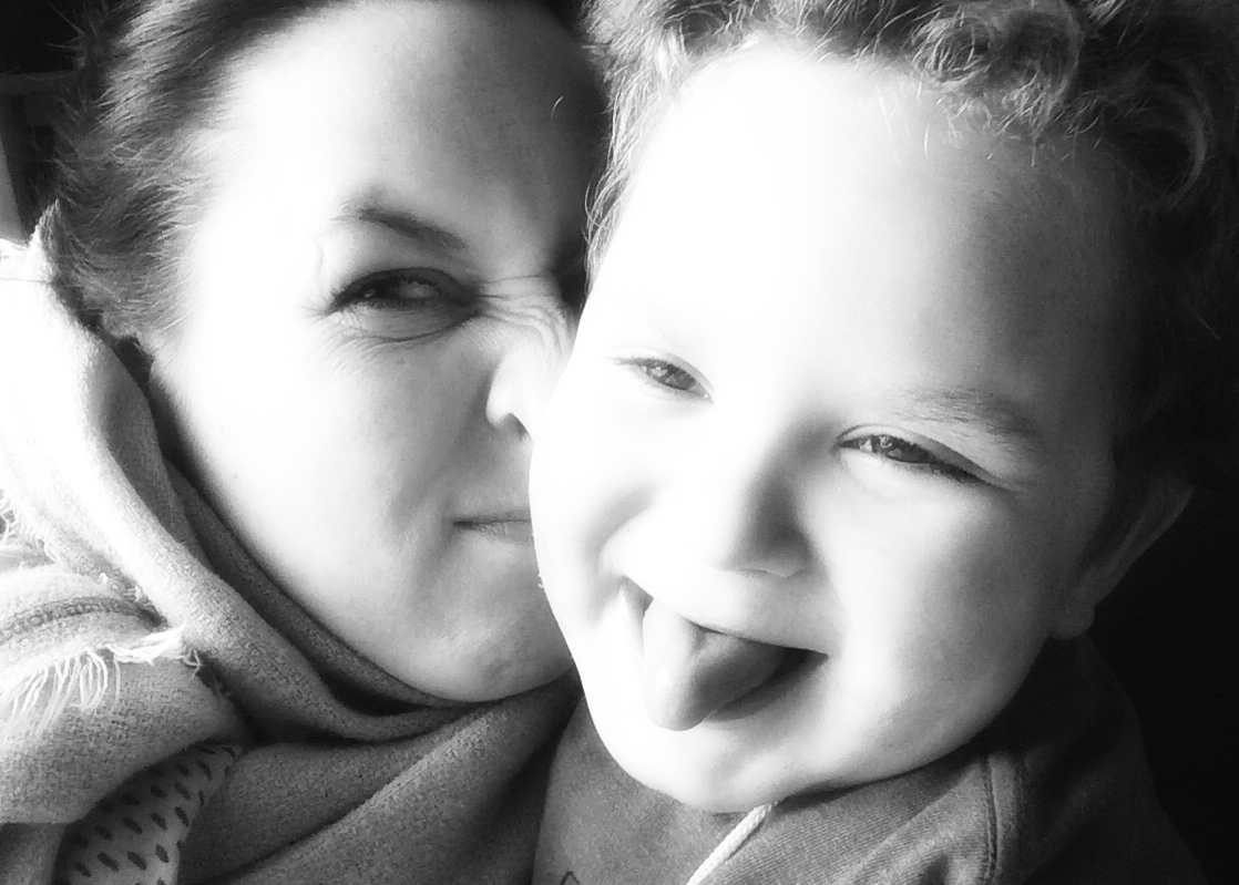 Travis hat seine Mama und seinen Bruder verloren campaign photo, 2 of 5