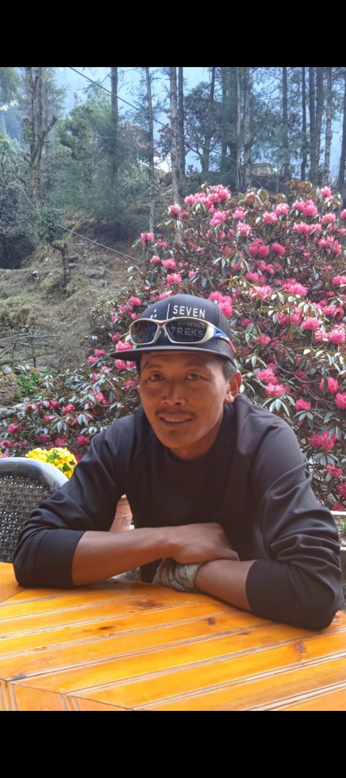 Help Tenzing Sherpa's Family After the Nepal Floods campaign photo, 4 of 5
