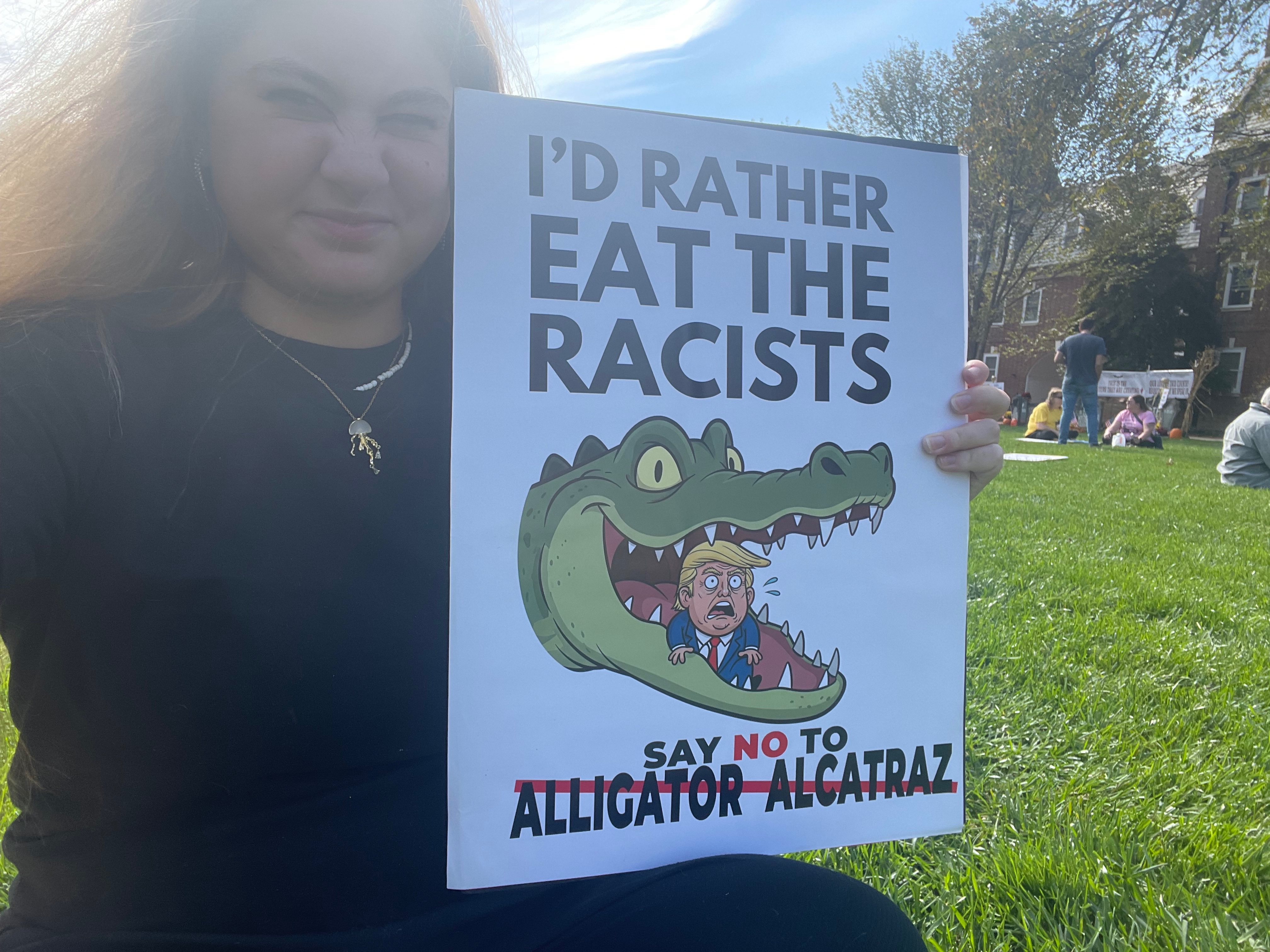 Help Me Return to Florida and Continue College campaign photo, 4 of 6