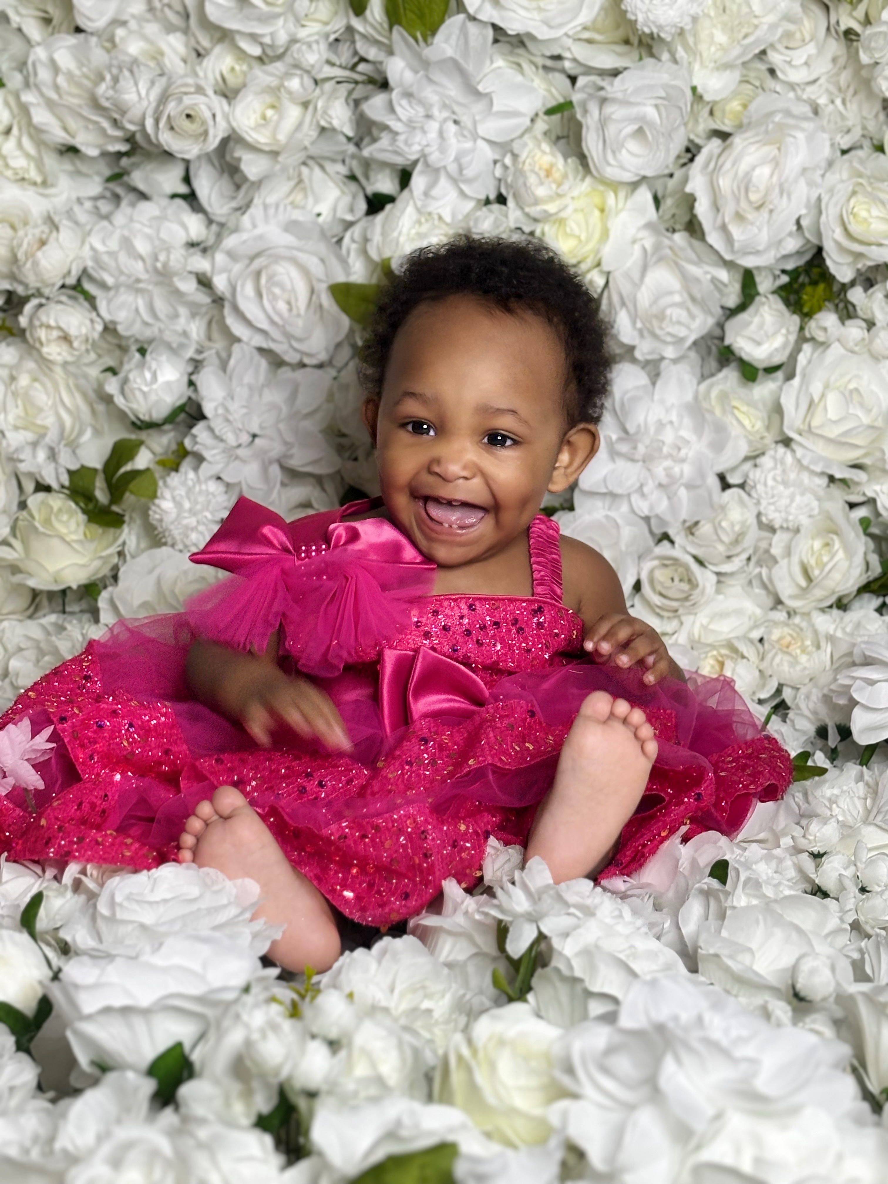 Help a Single Mother Get Her Children Home campaign photo, 4 of 7