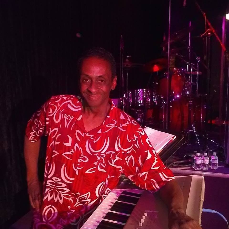 Support Las Vegas Piano Tuner Glen Arnett campaign photo, 2 of 6
