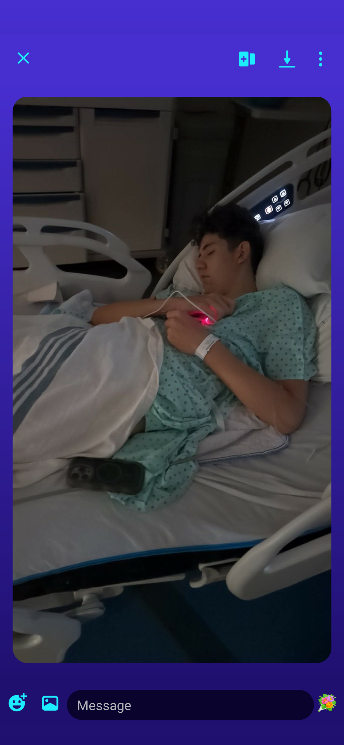 Photo de la campagne Aidez Leelan, 15 ans, après un arrêt cardiaque à l'école, 2 sur 5