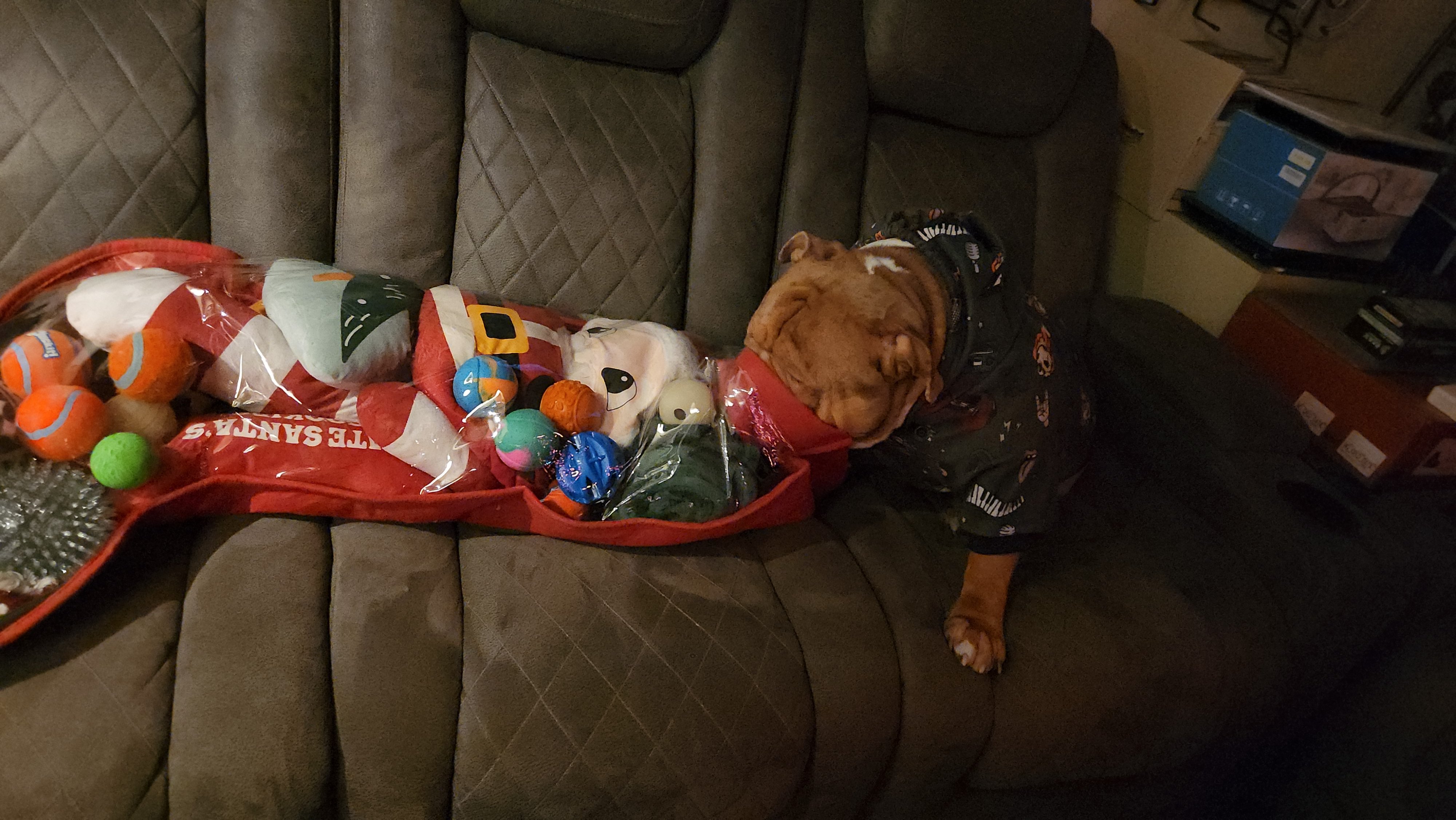 Help Pako's Family lay him to rest campaign photo, 5 of 10