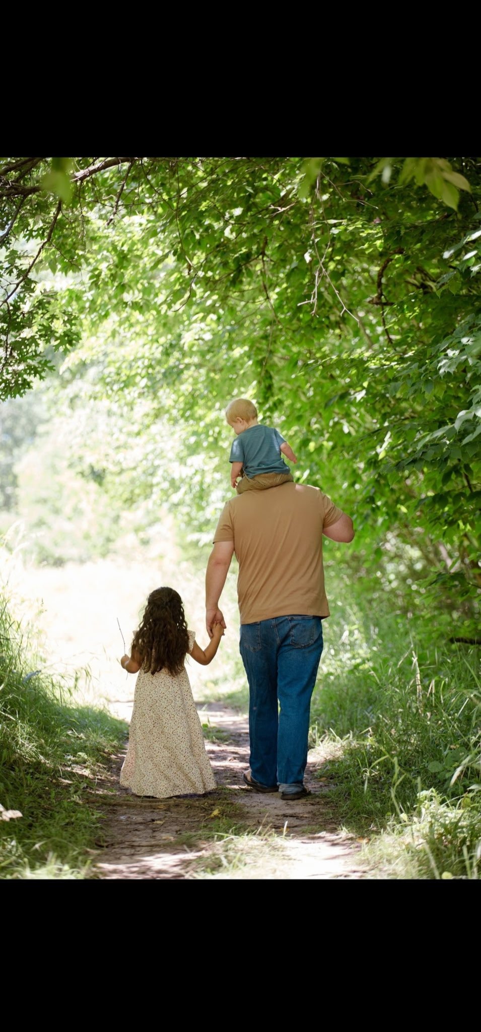 Support Sam Wood's Wife and Children campaign photo, 6 of 8