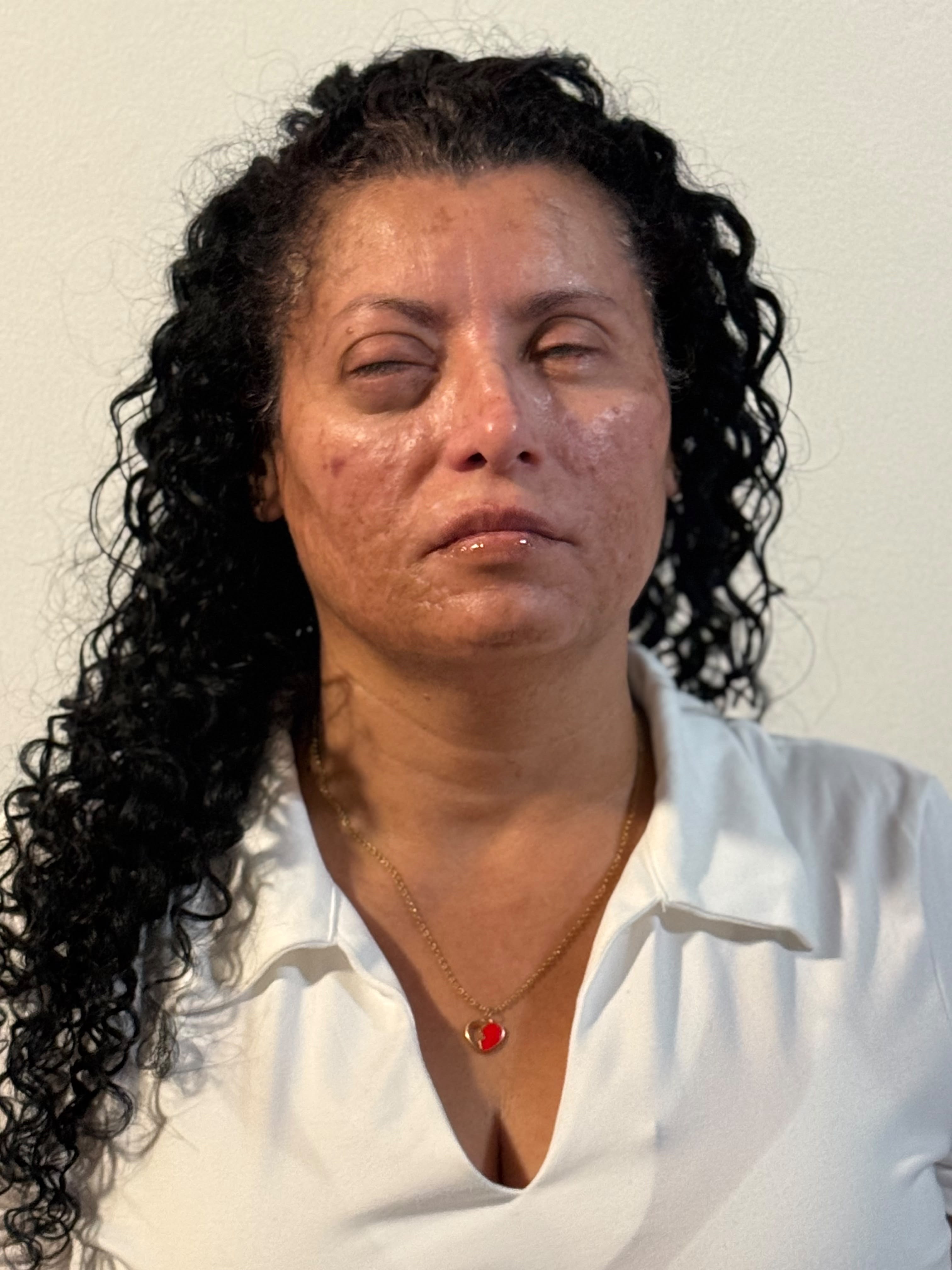 Después de 30 Años sin Ver, Angélica Tiene una Oportunidad campaign photo, 5 of 7