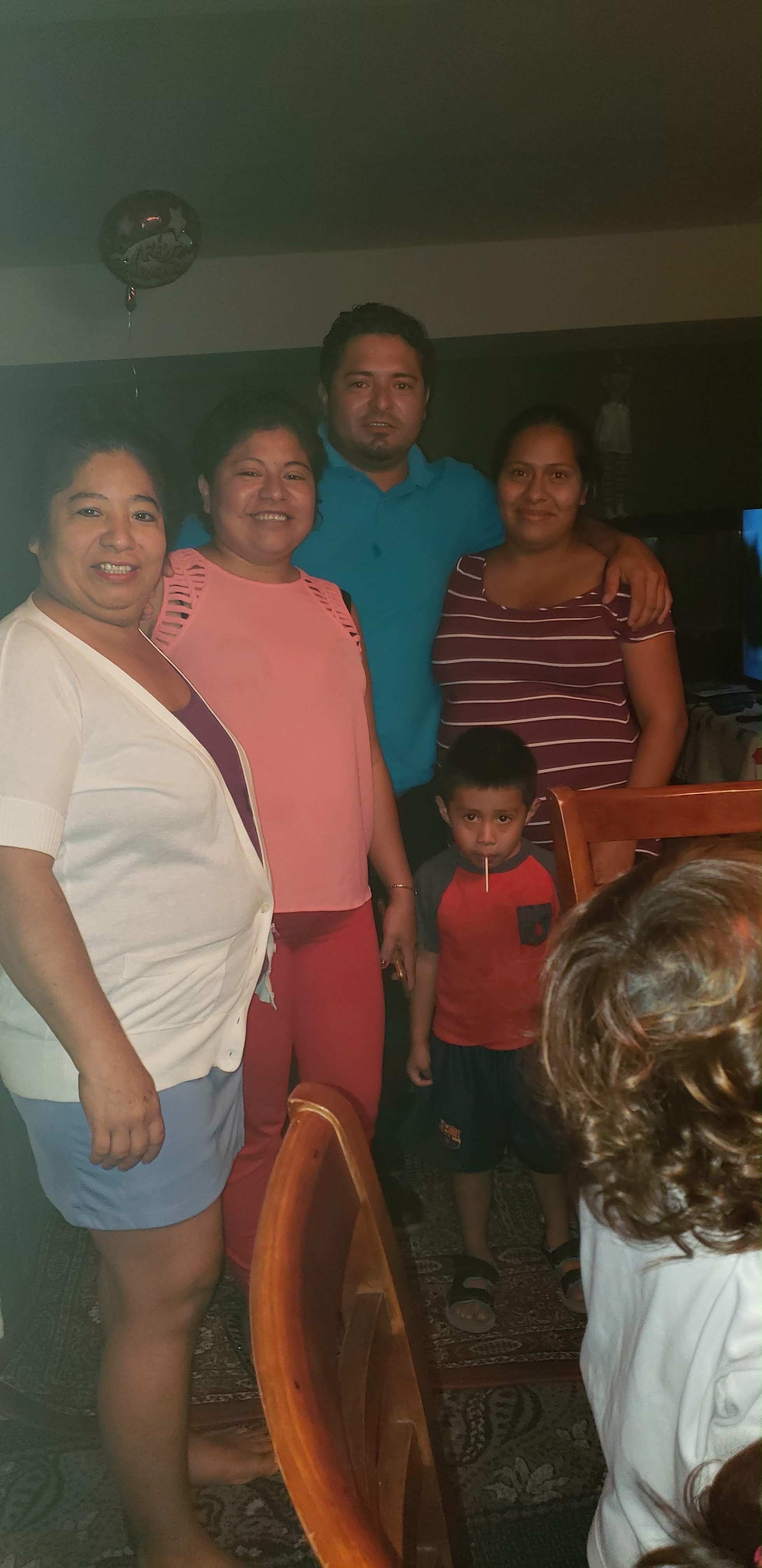 Please Help Elmer Fabricio’s Wife & Five Children campaign photo, 5 of 9