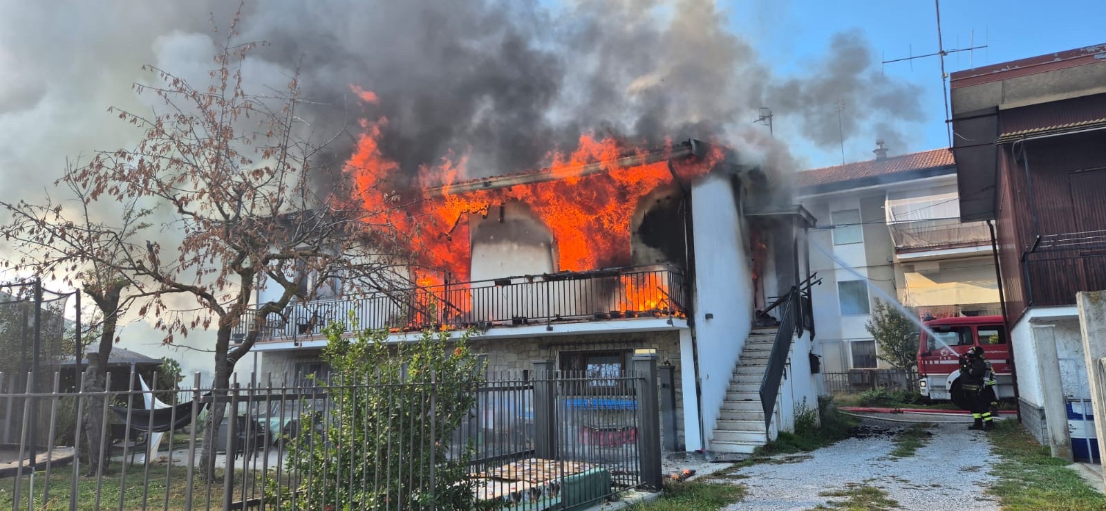A family of 6 & their pets lost all belongings in house fire campaign photo, 2 of 8
