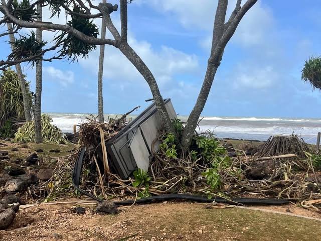 Help Kauai Friends After Hurricane Lowell campaign photo, 6 of 7