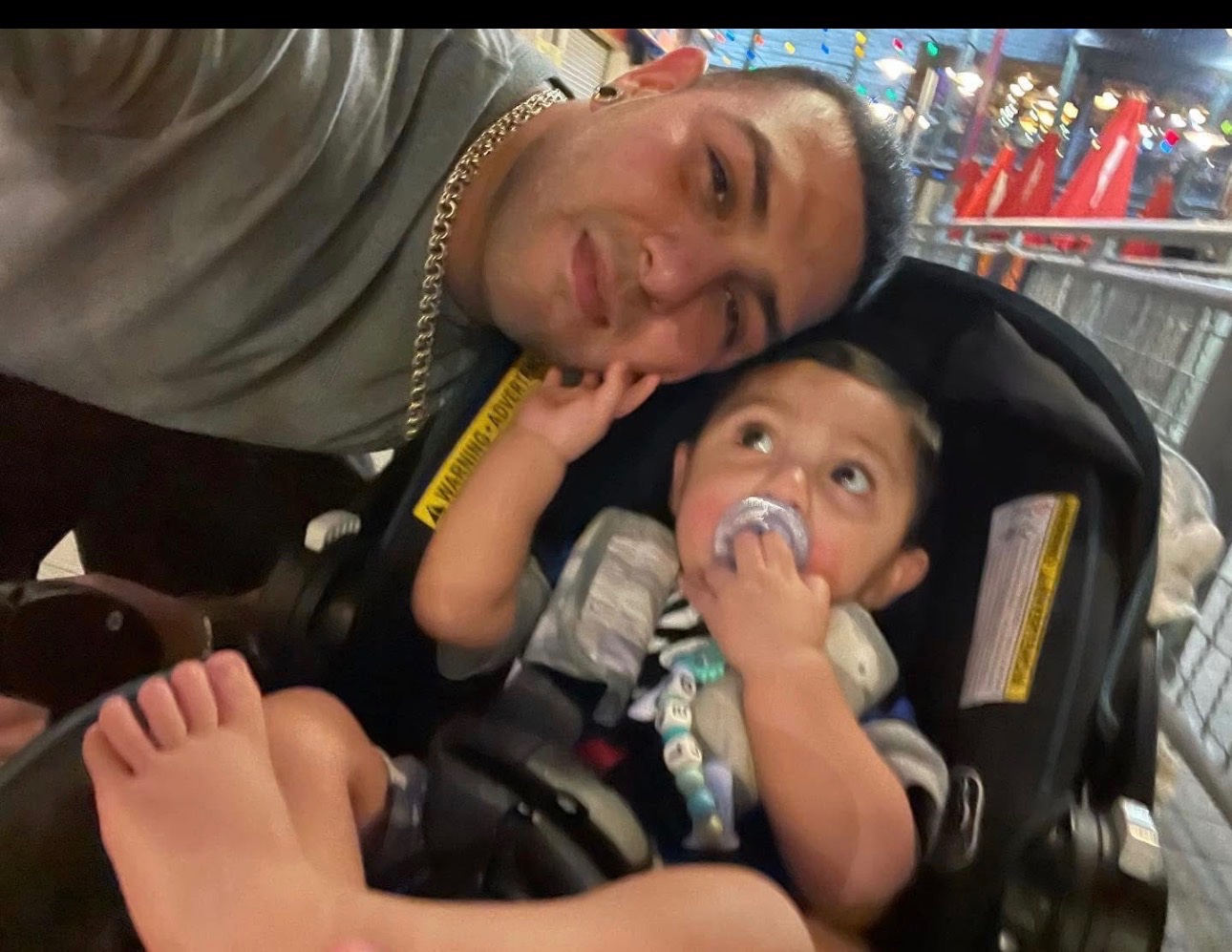 Support Victor Gonzalez's Family campaign photo, 6 of 7