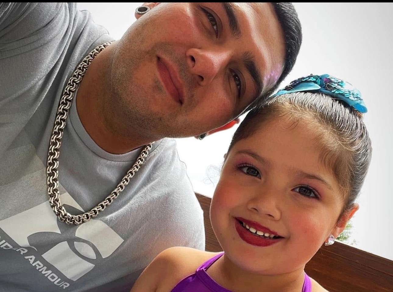 Support Victor Gonzalez's Family campaign photo, 2 of 7