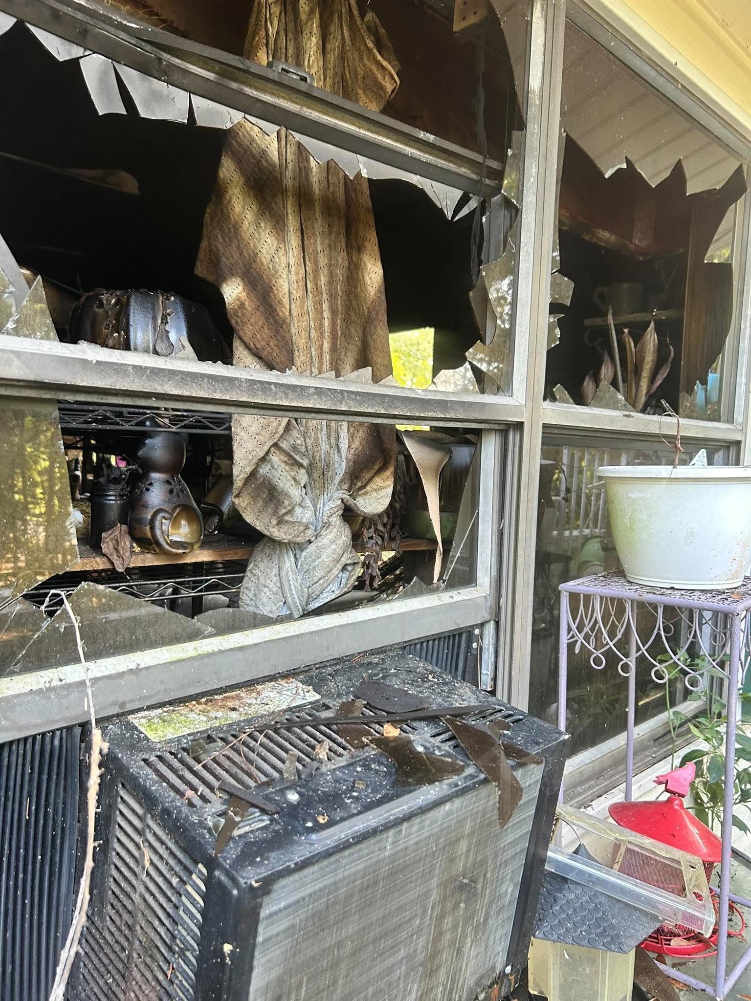 Help Michelle Rebuild Her Home & Small Business campaign photo, 5 of 10