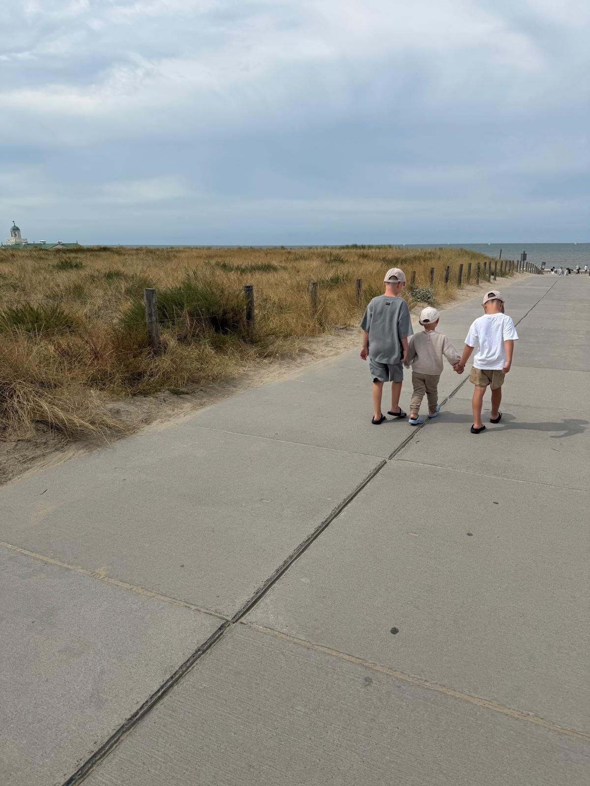 Familienvater von 3 Kids verliert Kampf gegen den Krebs campaign photo, 6 of 7