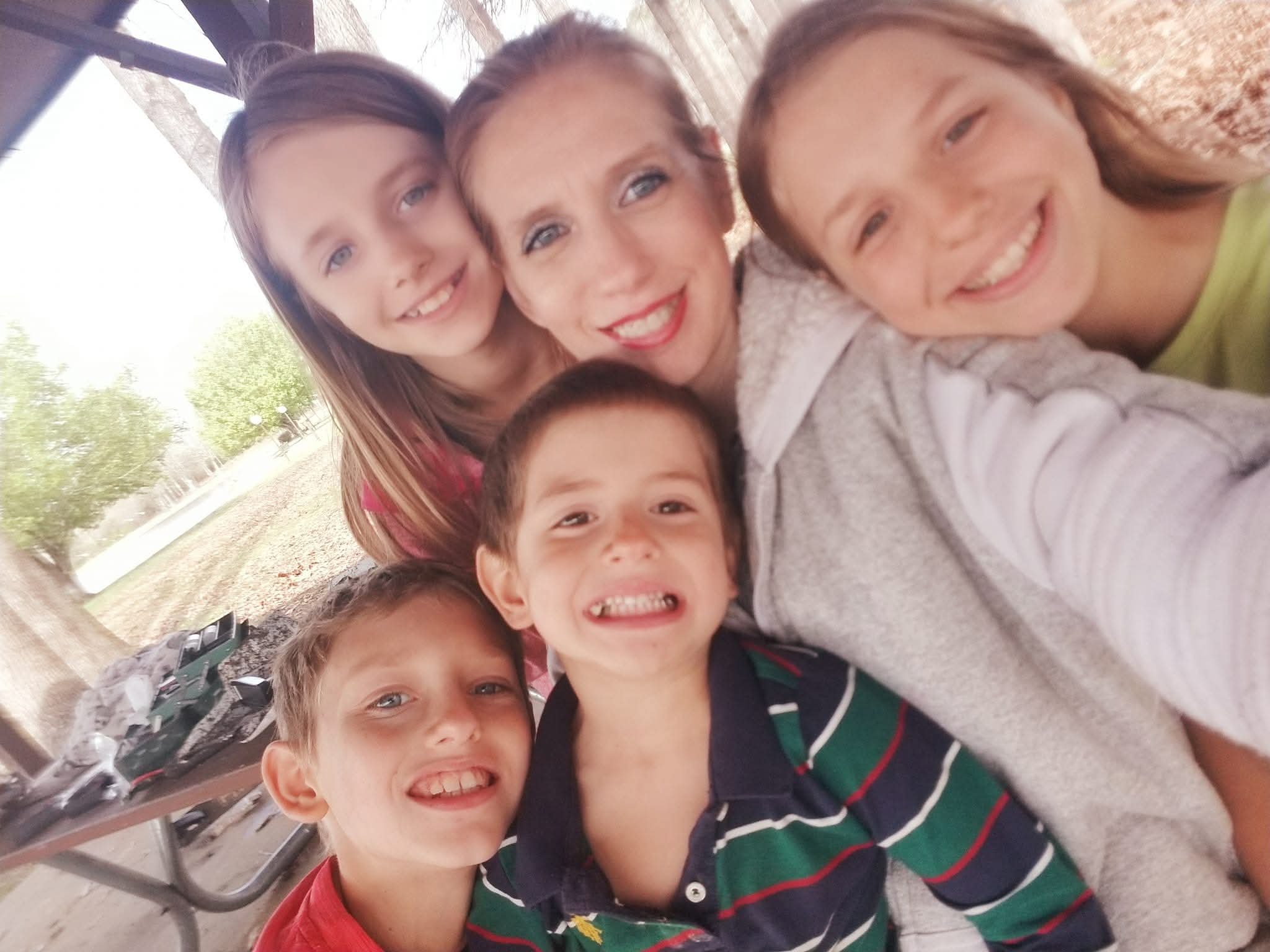 Help Tia’s Family Rebuild After a House Fire ❤️ campaign photo, 4 of 8