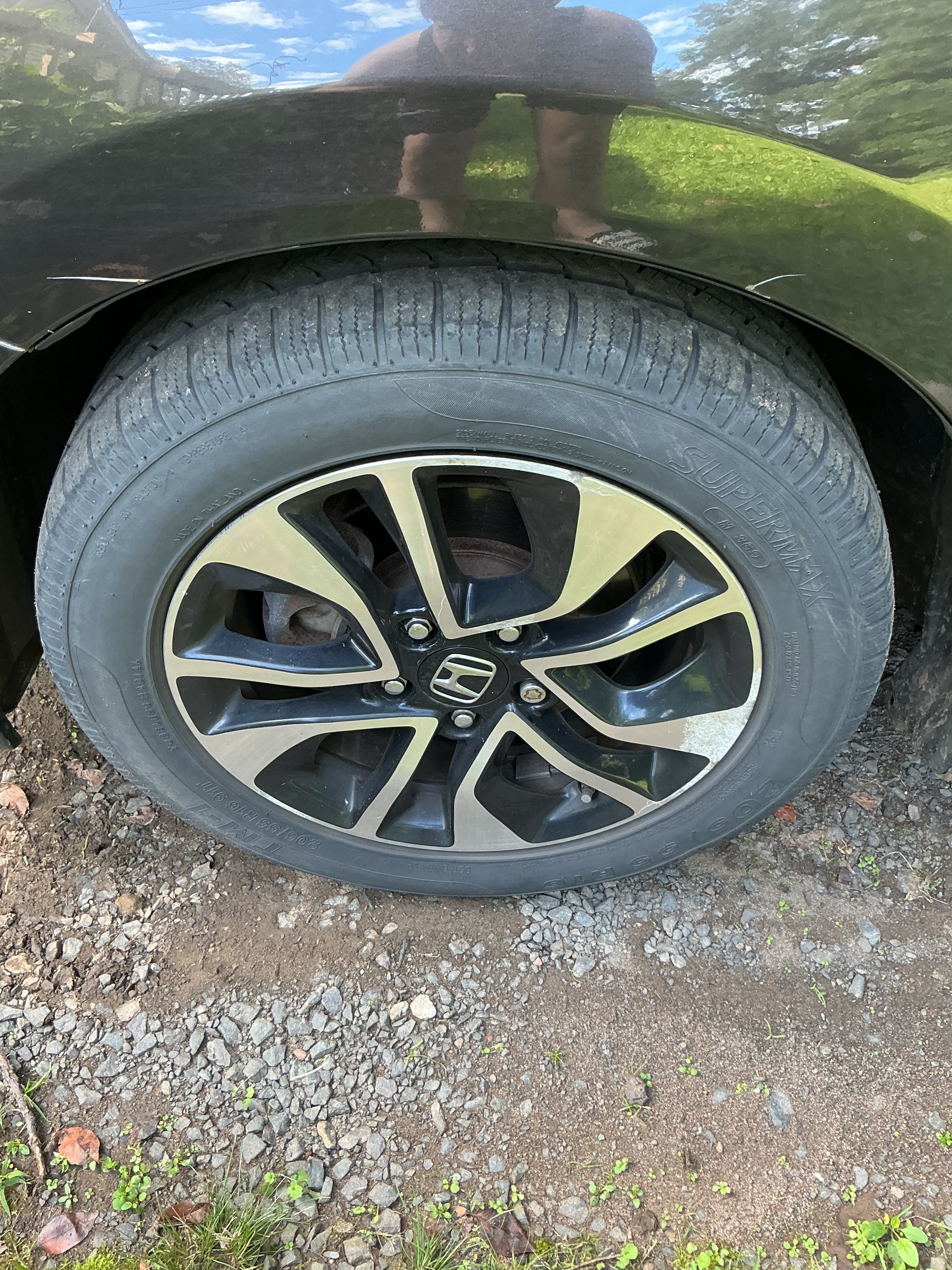 I need new tires and brakes campaign photo, 5 of 6