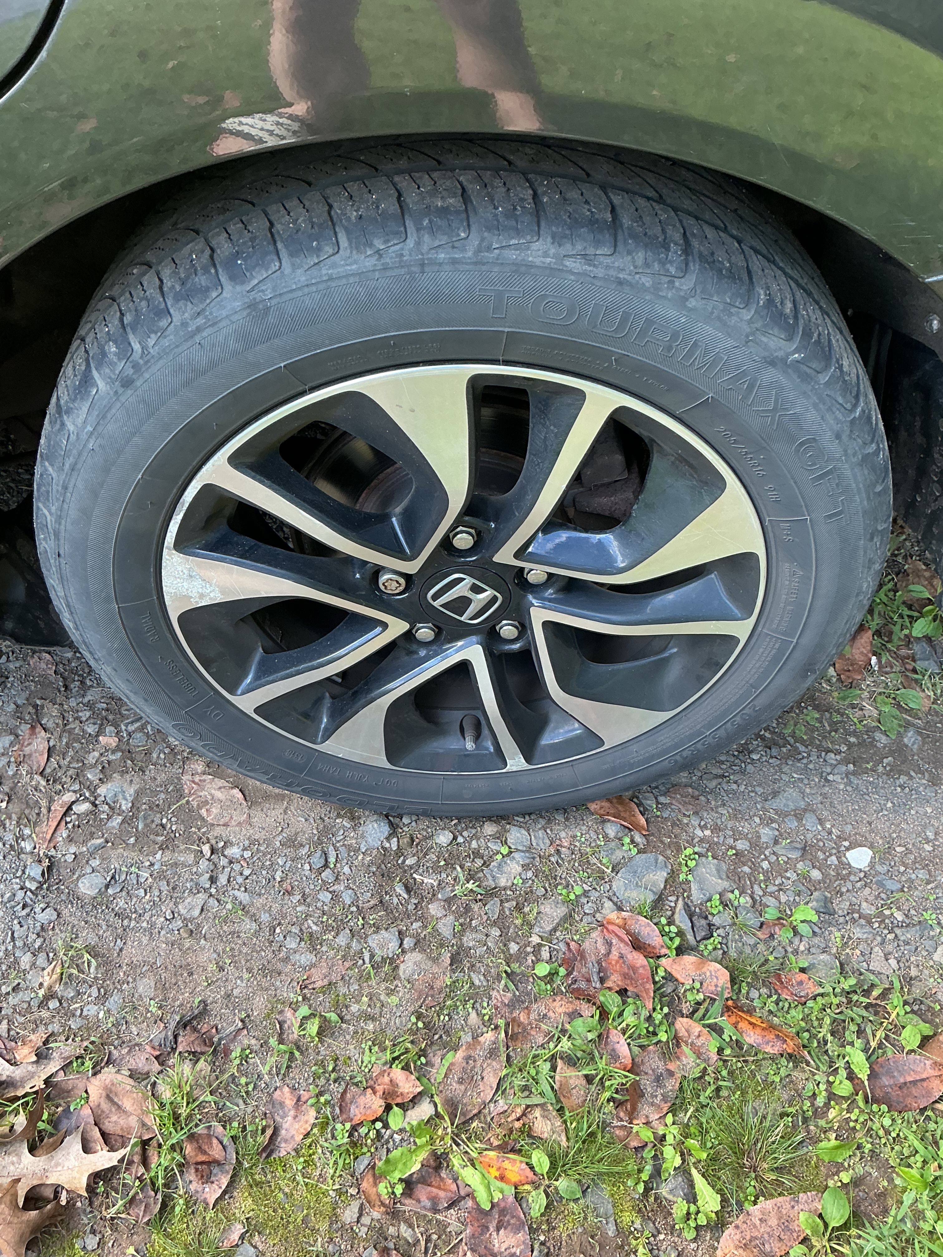 I need new tires and brakes campaign photo, 4 of 6