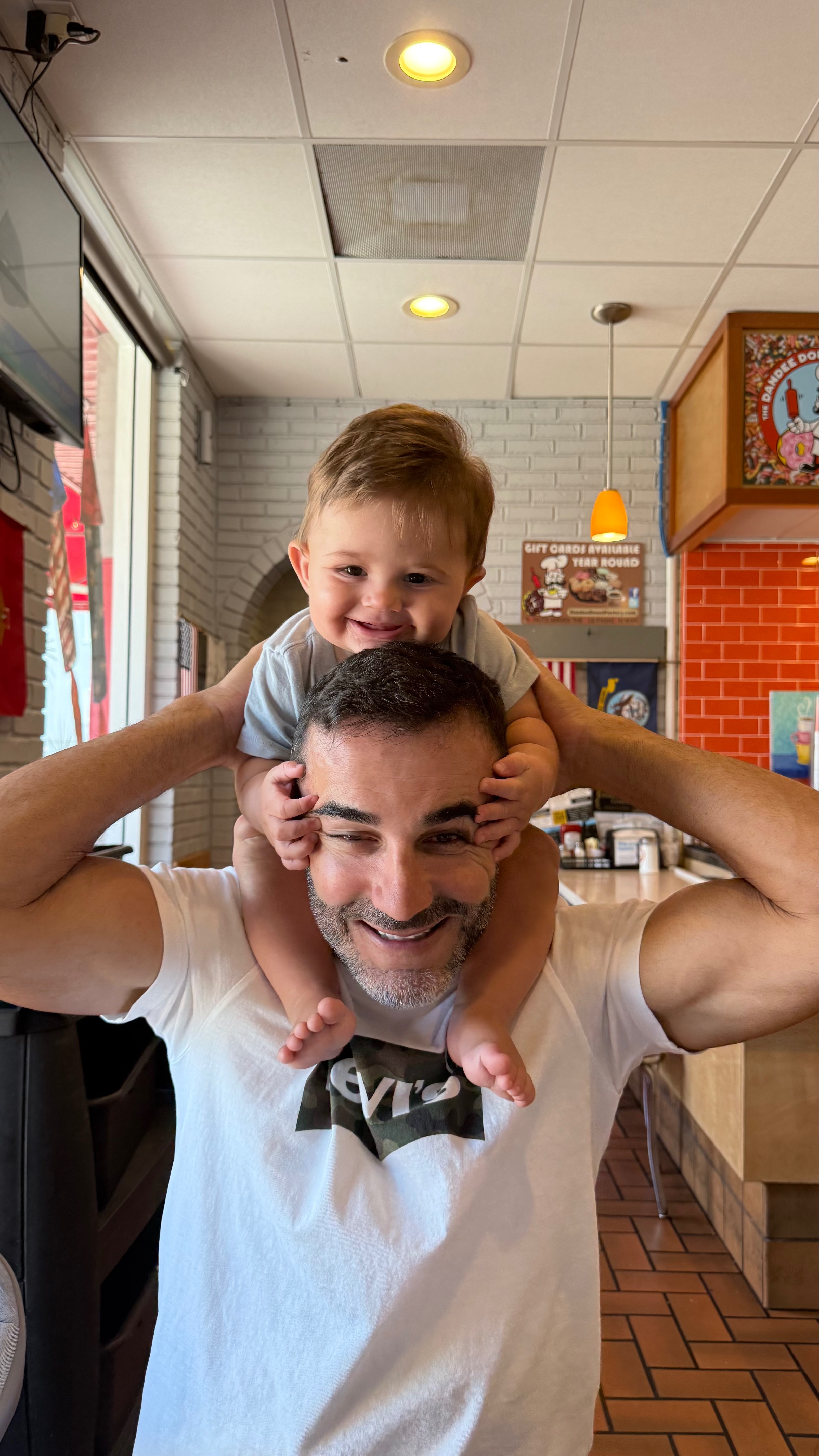 Help bring Elizeu Home to His Family campaign photo, 7 of 8