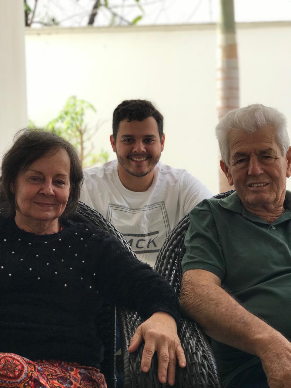 Foto della campagna Ajude a realizar o desejo da família de levar Kaio ao Brasil, 6 di 8
