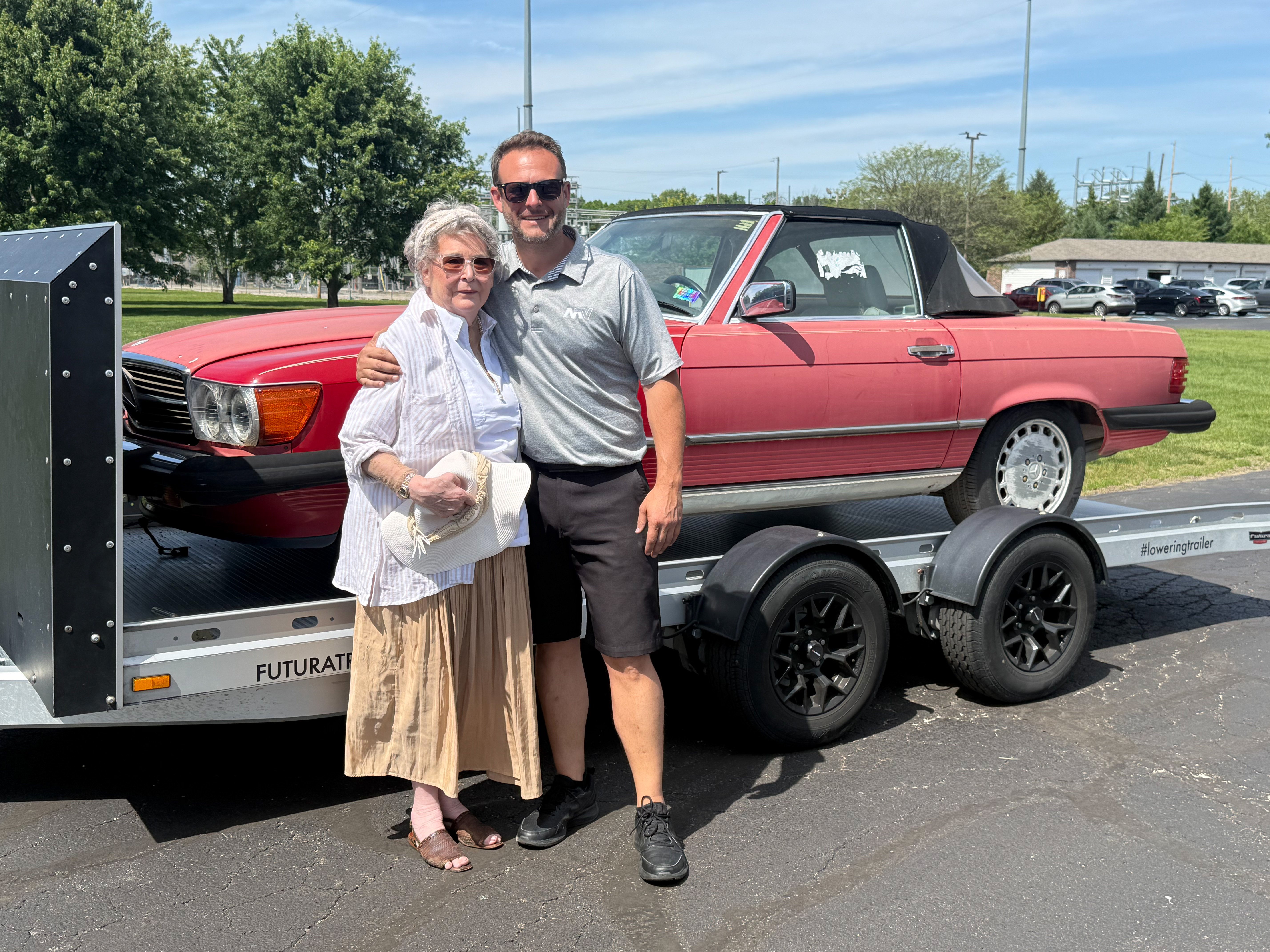 ONE LAST CAR, A LIFETIME OF LOVE — HELP MARIANNE campaign photo, 7 of 8