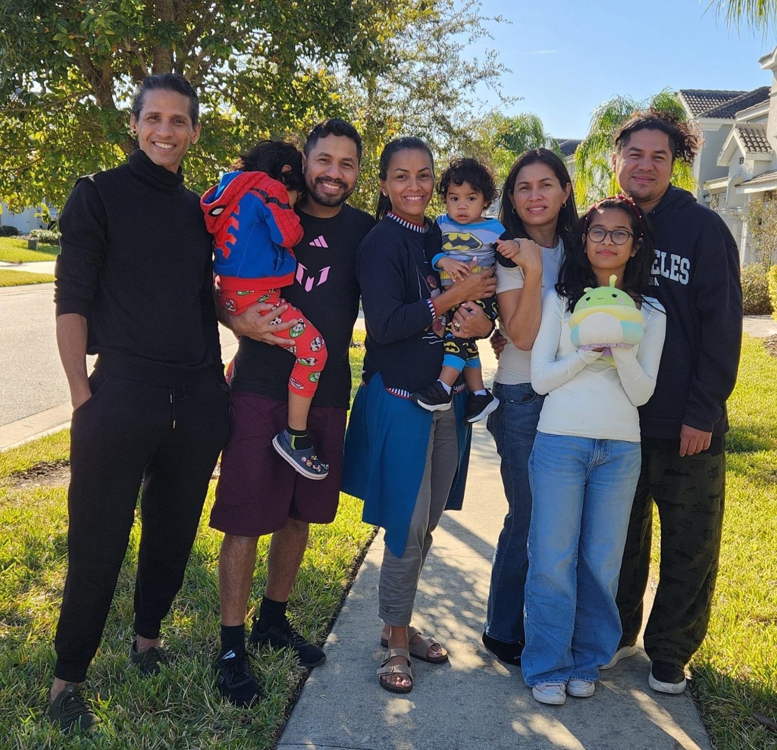 Help Grego Come Home and Fight His Immigration Case campaign photo, 4 of 8