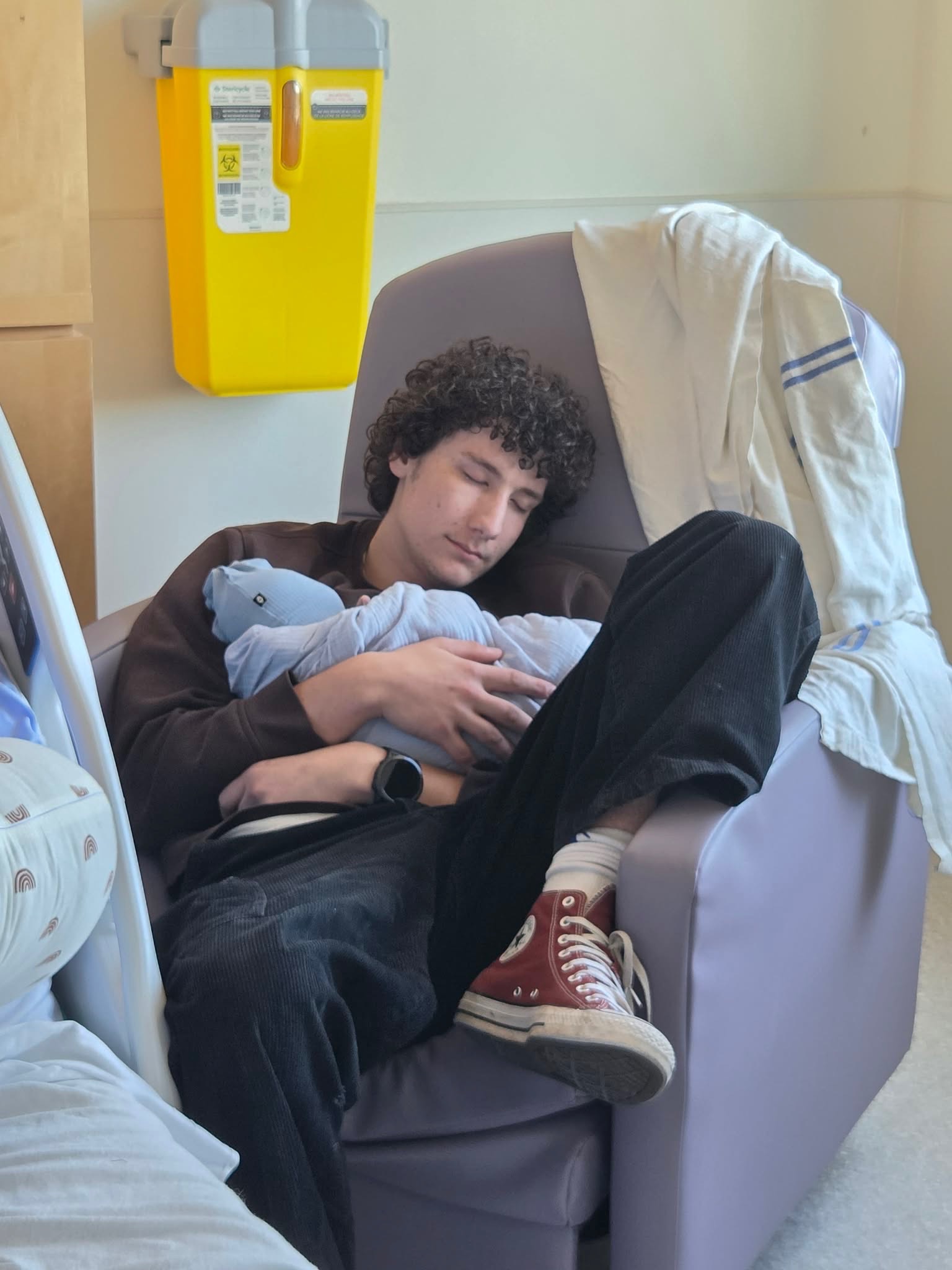 Layla Manky and Her baby boy Henry Young. campaign photo, 2 of 8