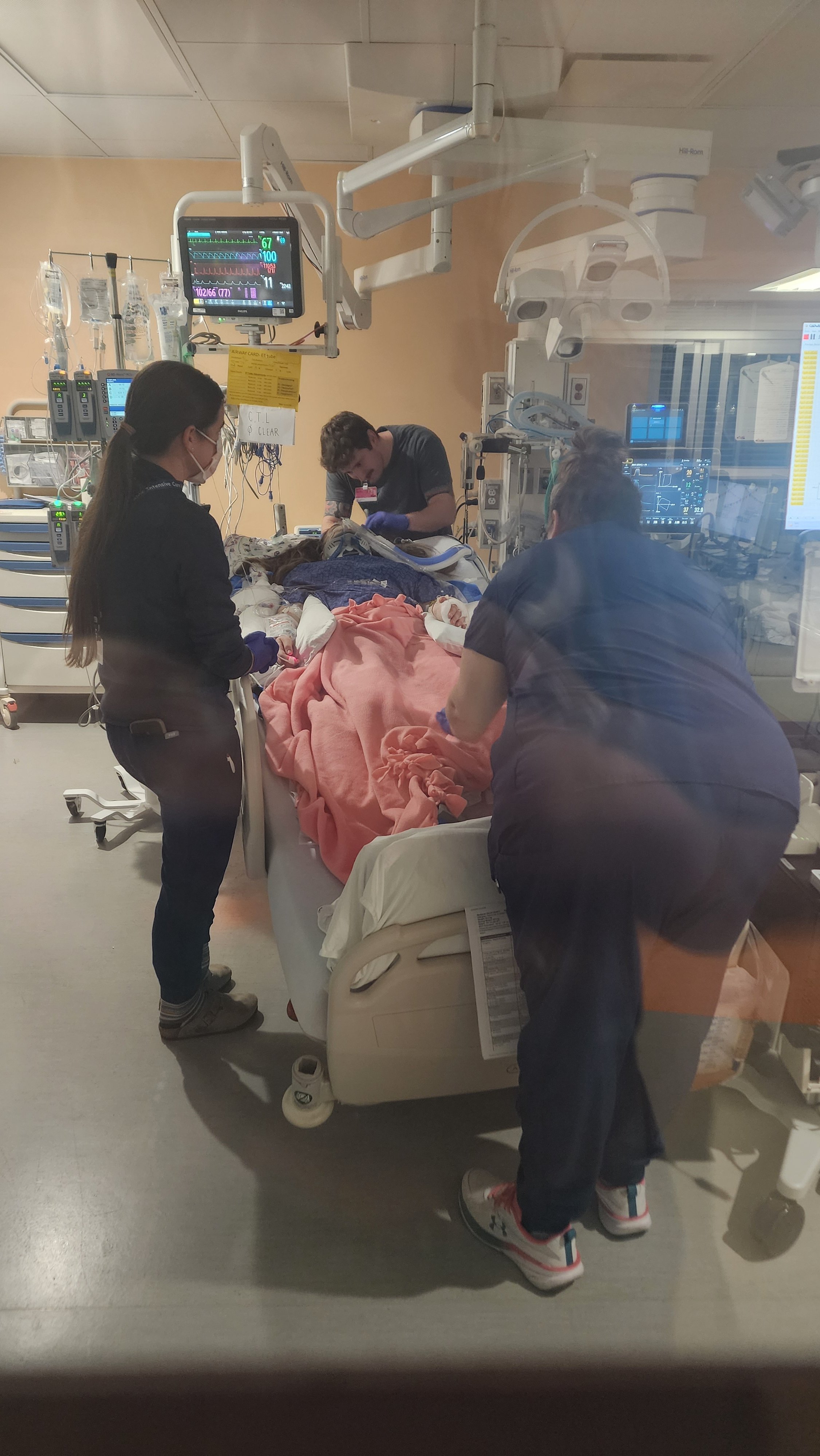 Support and Prayer for a Daughter in critical care campaign photo, 6 of 13
