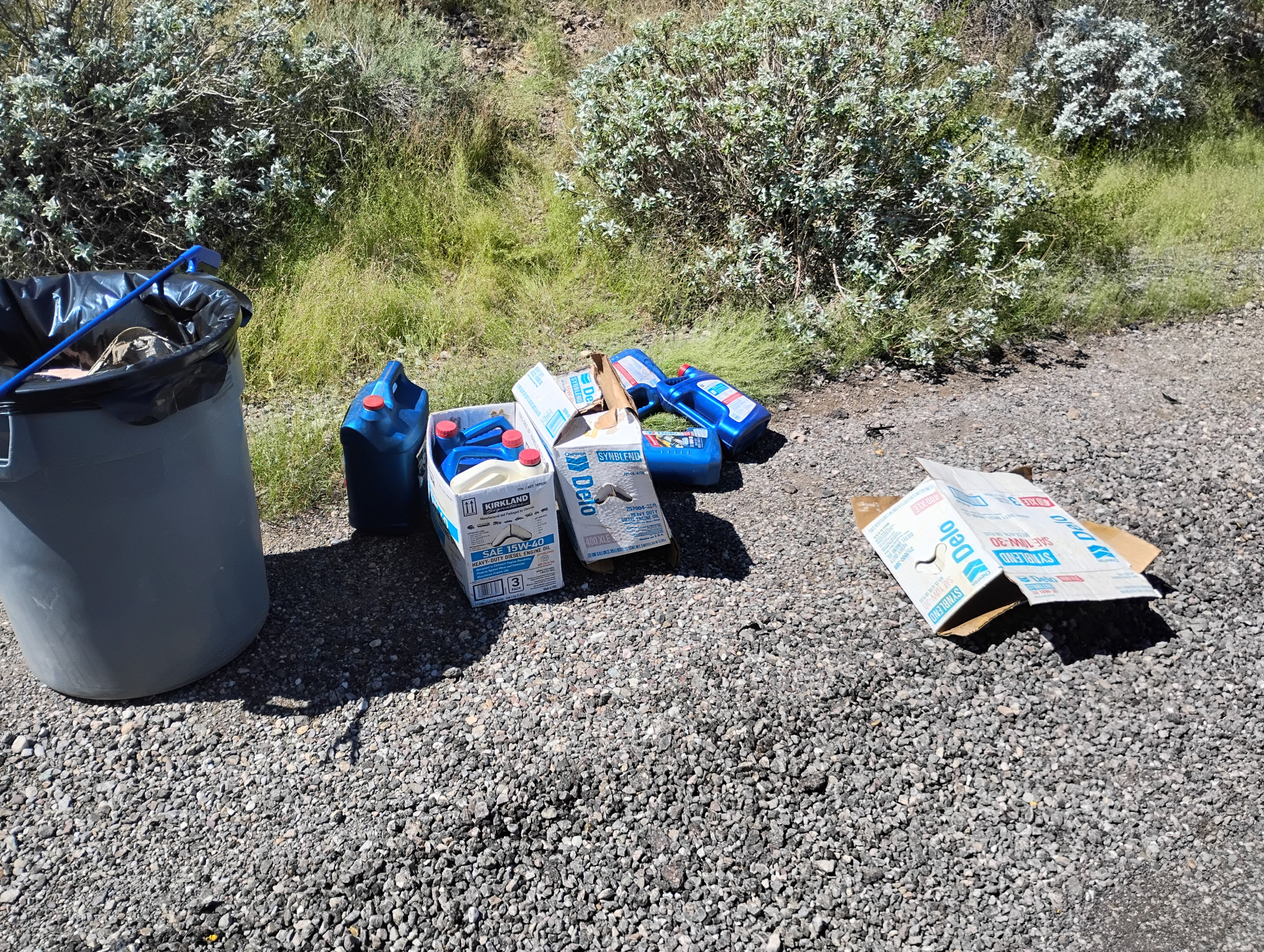 Keeping Western Arizona Roads Cleaner campaign photo, 4 of 8
