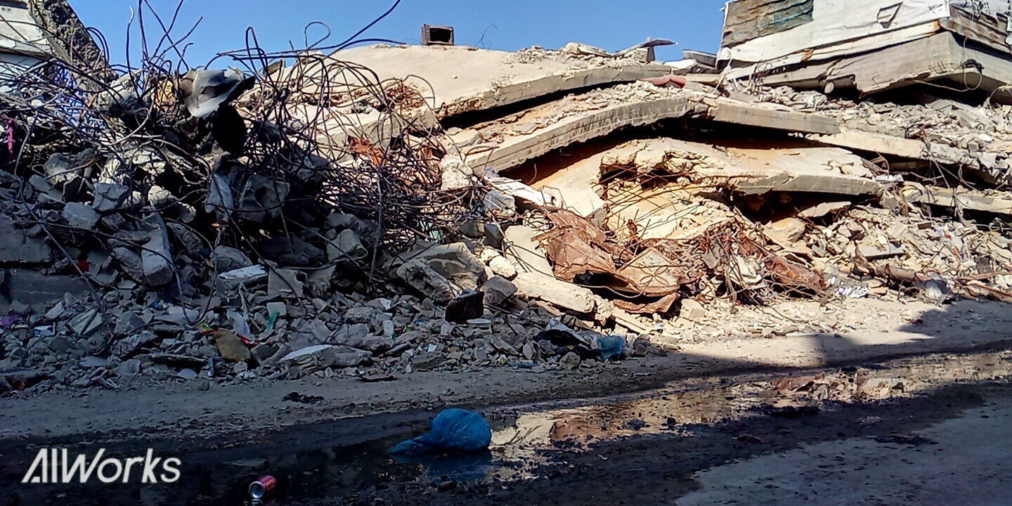 Help Mohammed and His Five Children Survive in Gaza campaign photo, 5 of 7