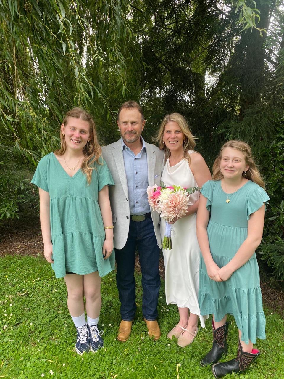 Greg King's Family campaign photo, 2 of 8