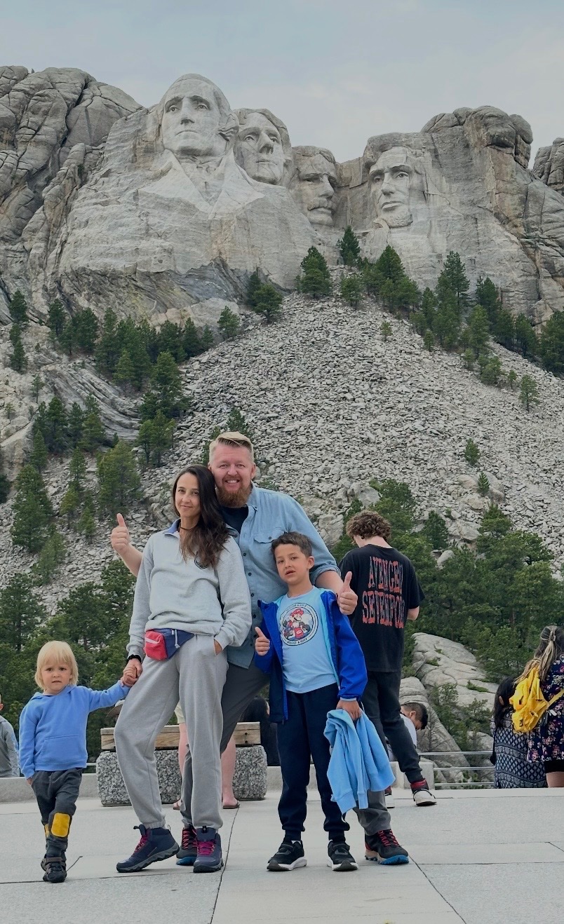 Please support Evgeny Katruzov and his family. campaign photo, 4 of 4