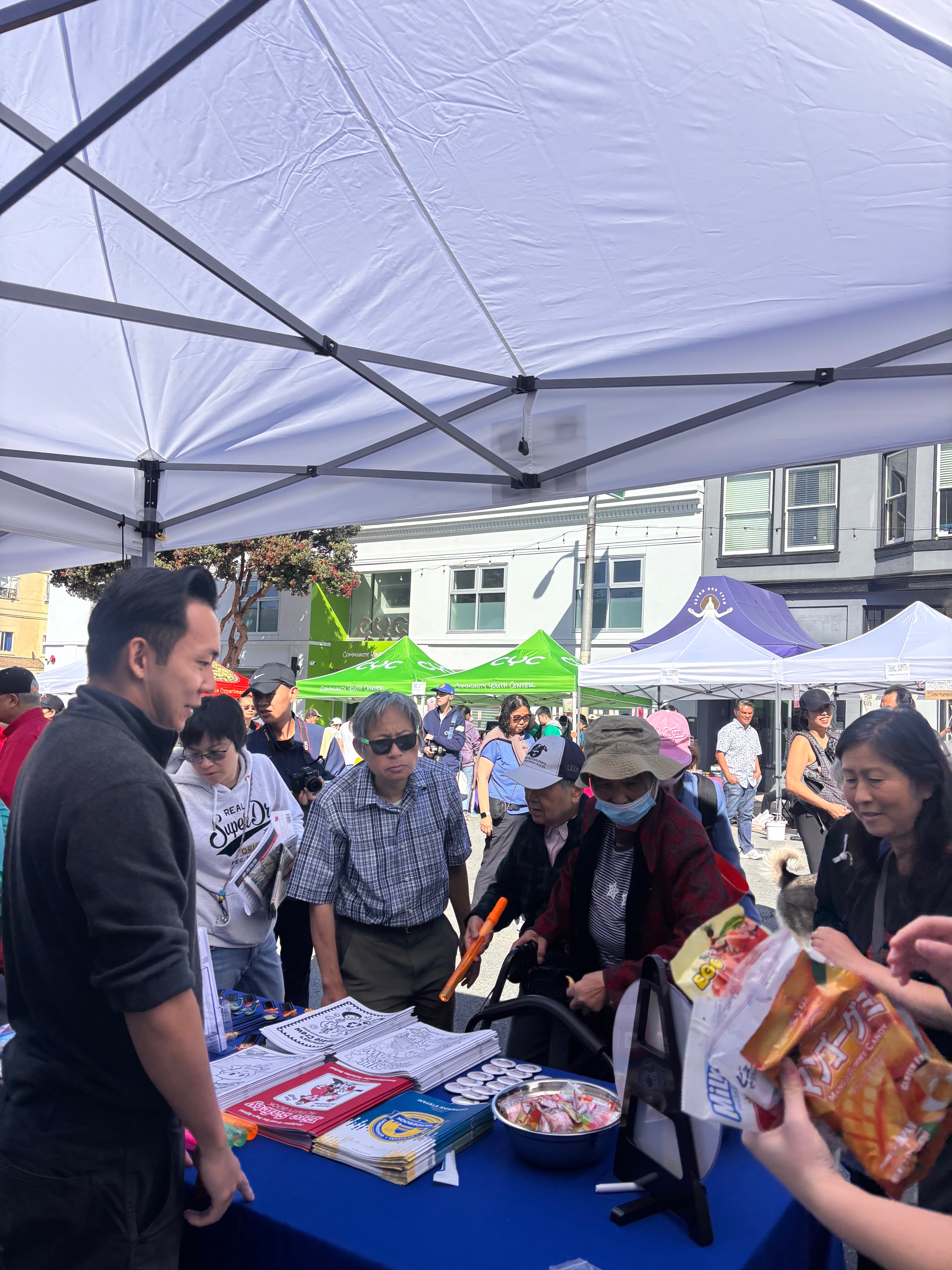 Help Bring Ho Yin Mo Home and Fight His ICE Detention campaign photo, 2 of 5