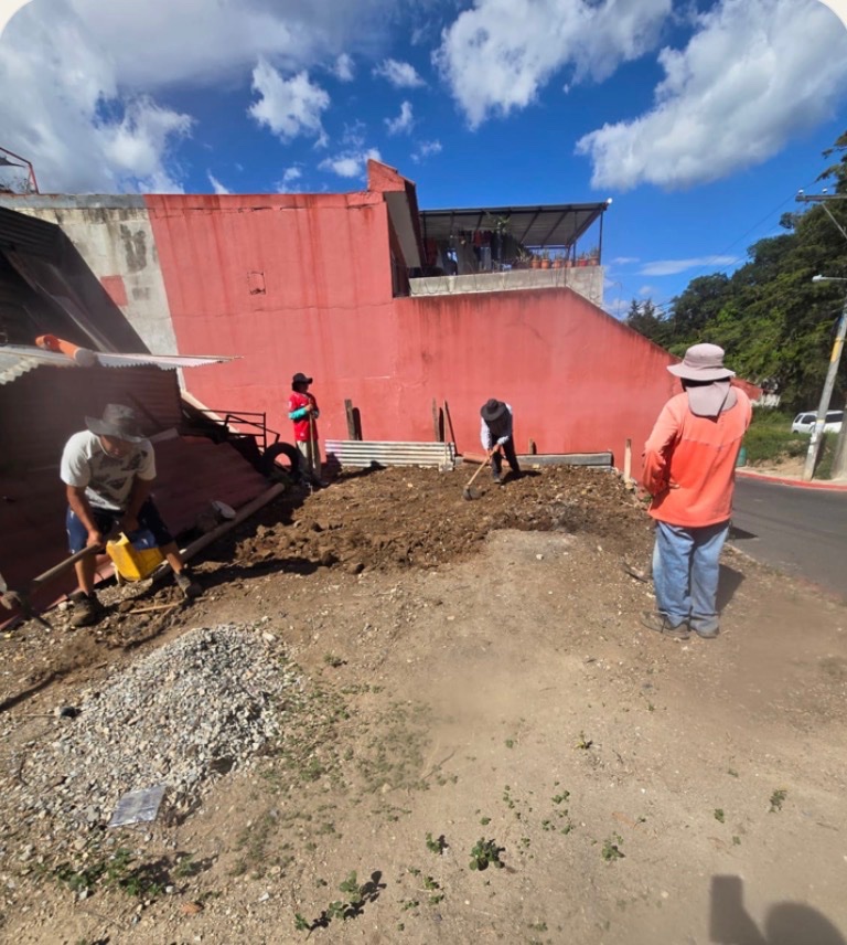 Support Iglesia Pentecostes' New Church in Guatemala campaign photo, 2 of 6