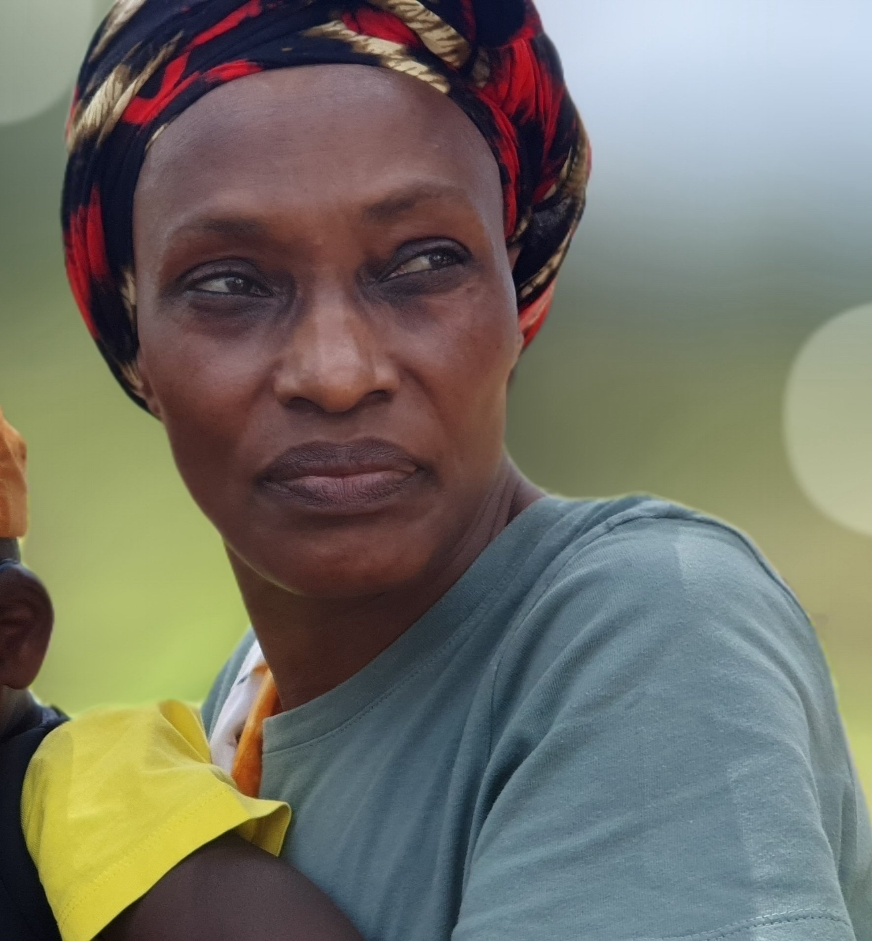 Foto della campagna Supporto urgente per Nancy Mwinjo dalla Tanzania all'Italia, 4 di 5